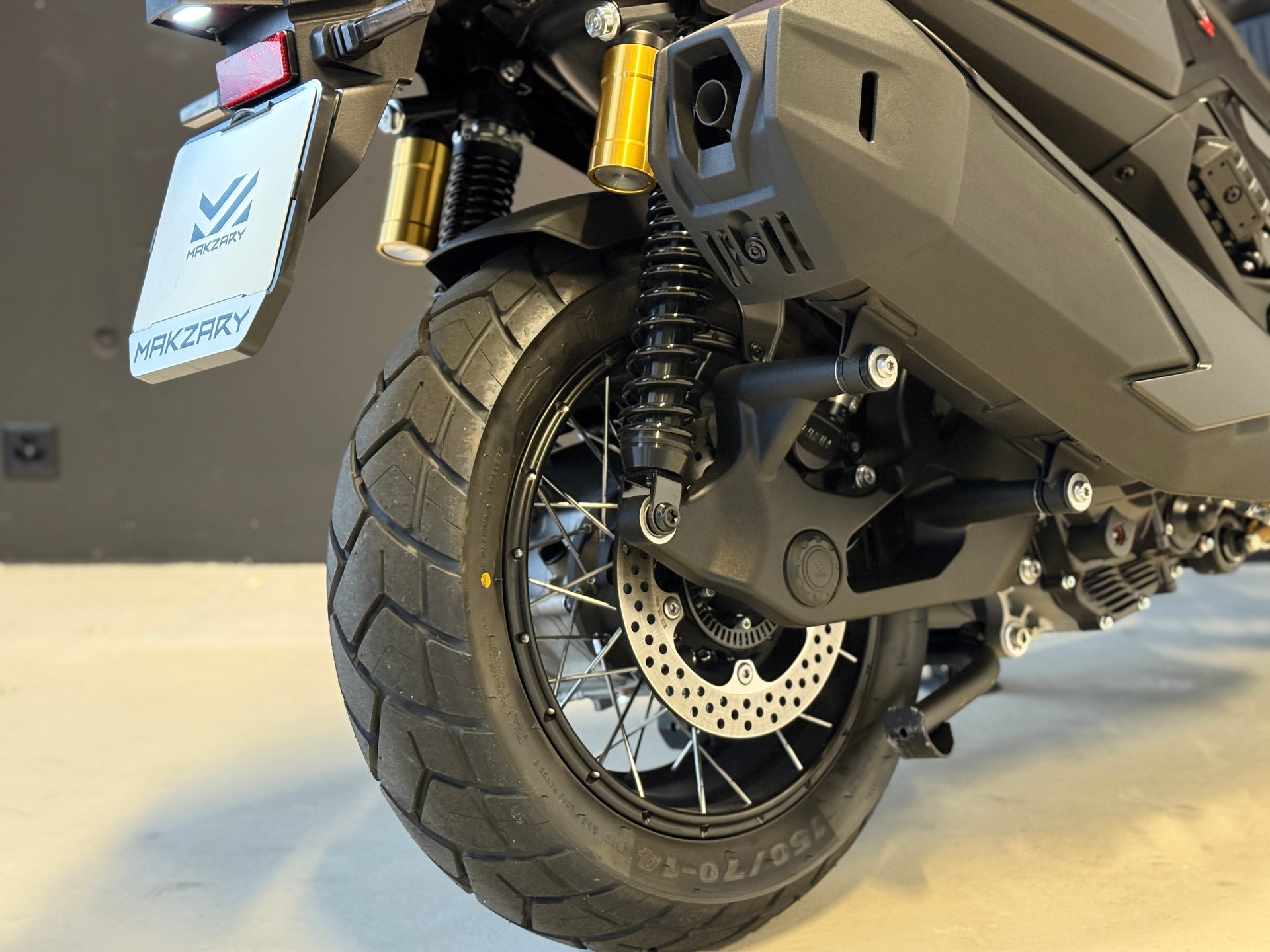 VOGE SR 450 X ADV-image-14