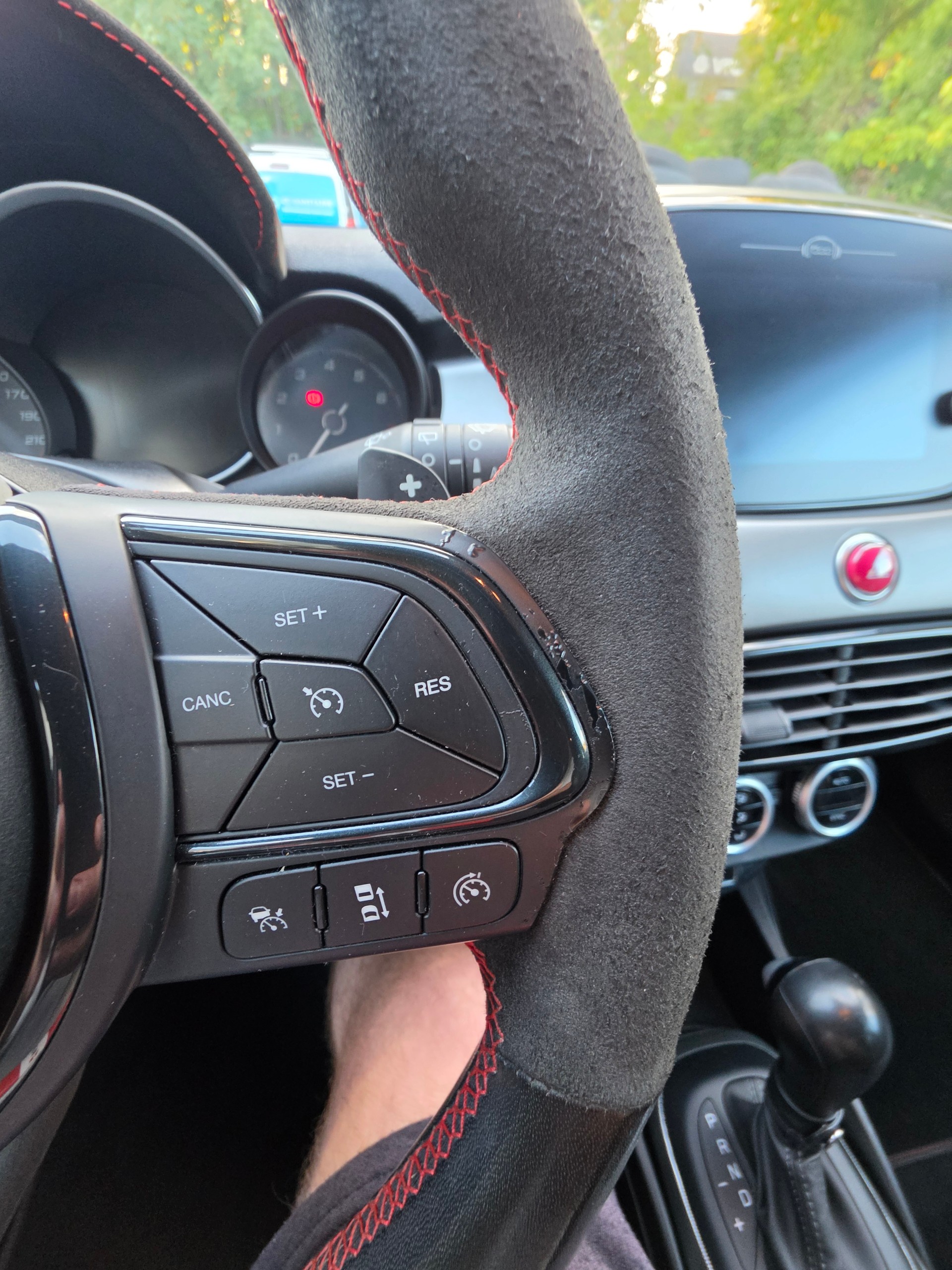 FIAT 500X 1.3 GSE Sport-image-12