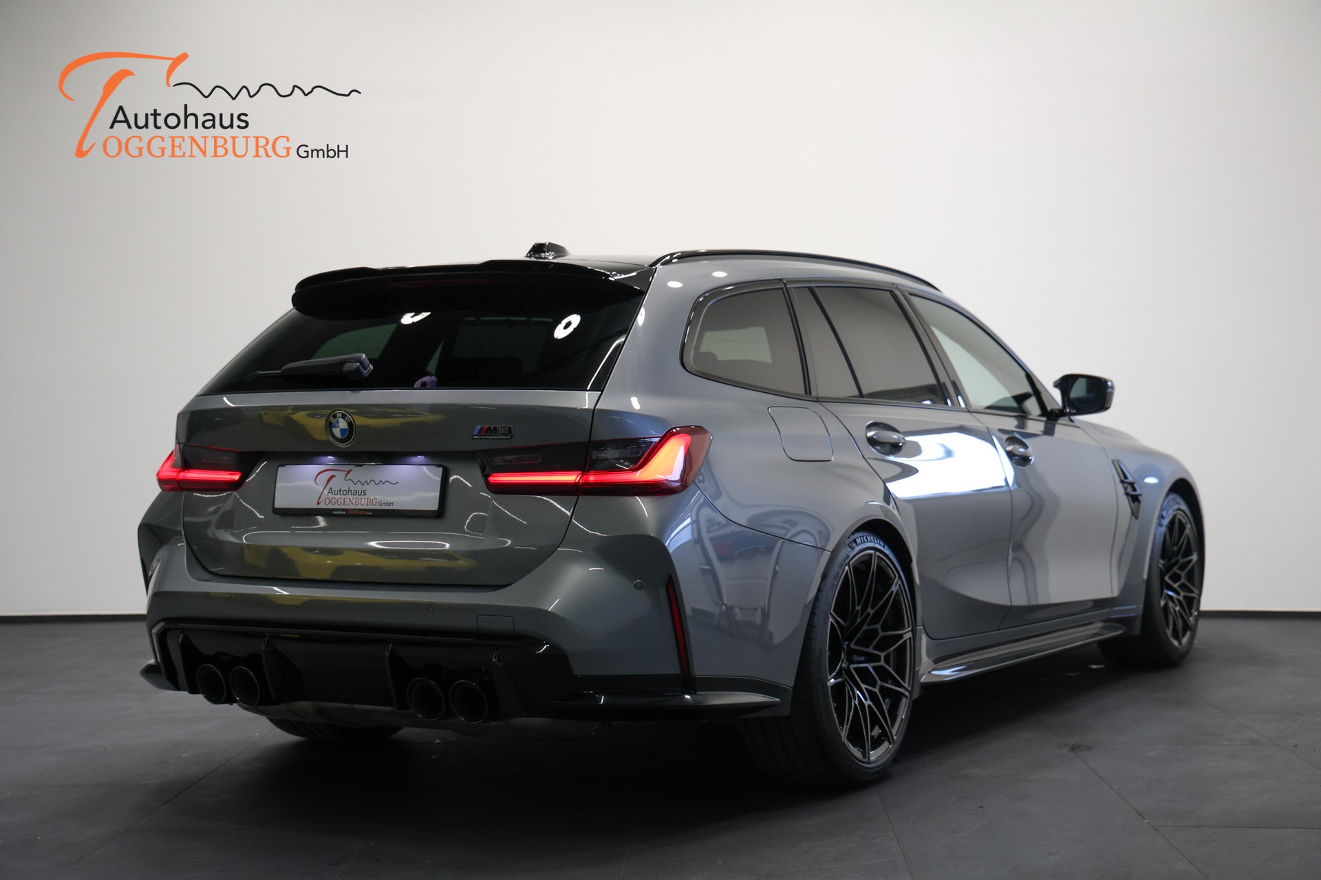 BMW M3 Touring xDrive Competition M LCI *BMW Werksgarantie bis 10.2028*-image-9