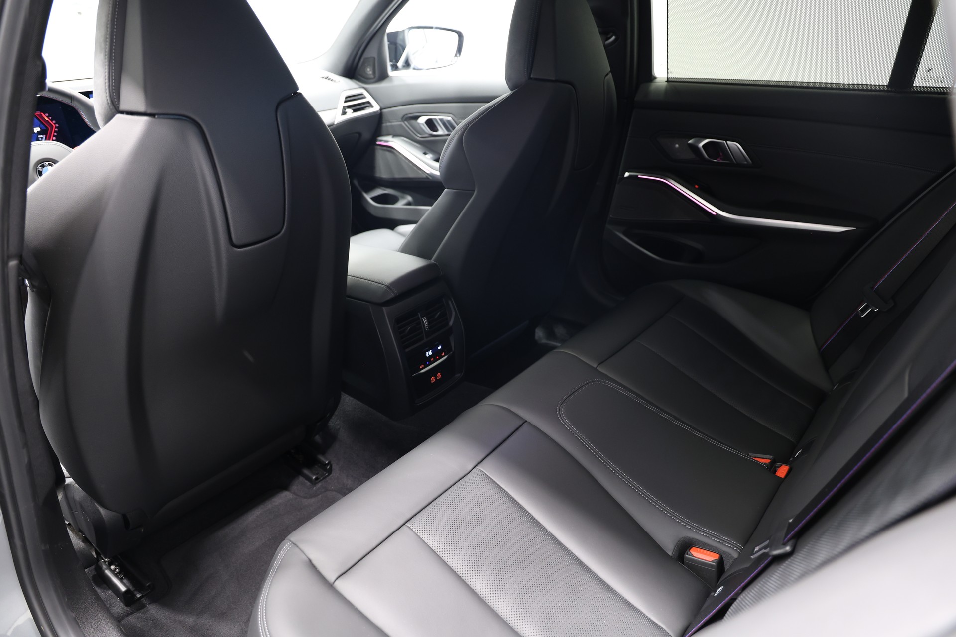 BMW M3 Touring xDrive Competition M LCI *BMW Werksgarantie bis 10.2028*-image-16