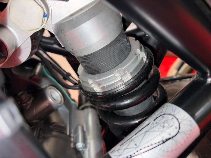 KTM 690 Duke ABS (35kW)-image-9