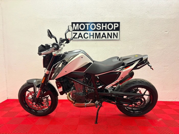 KTM 690 Duke ABS (35kW)-showroom-element-3