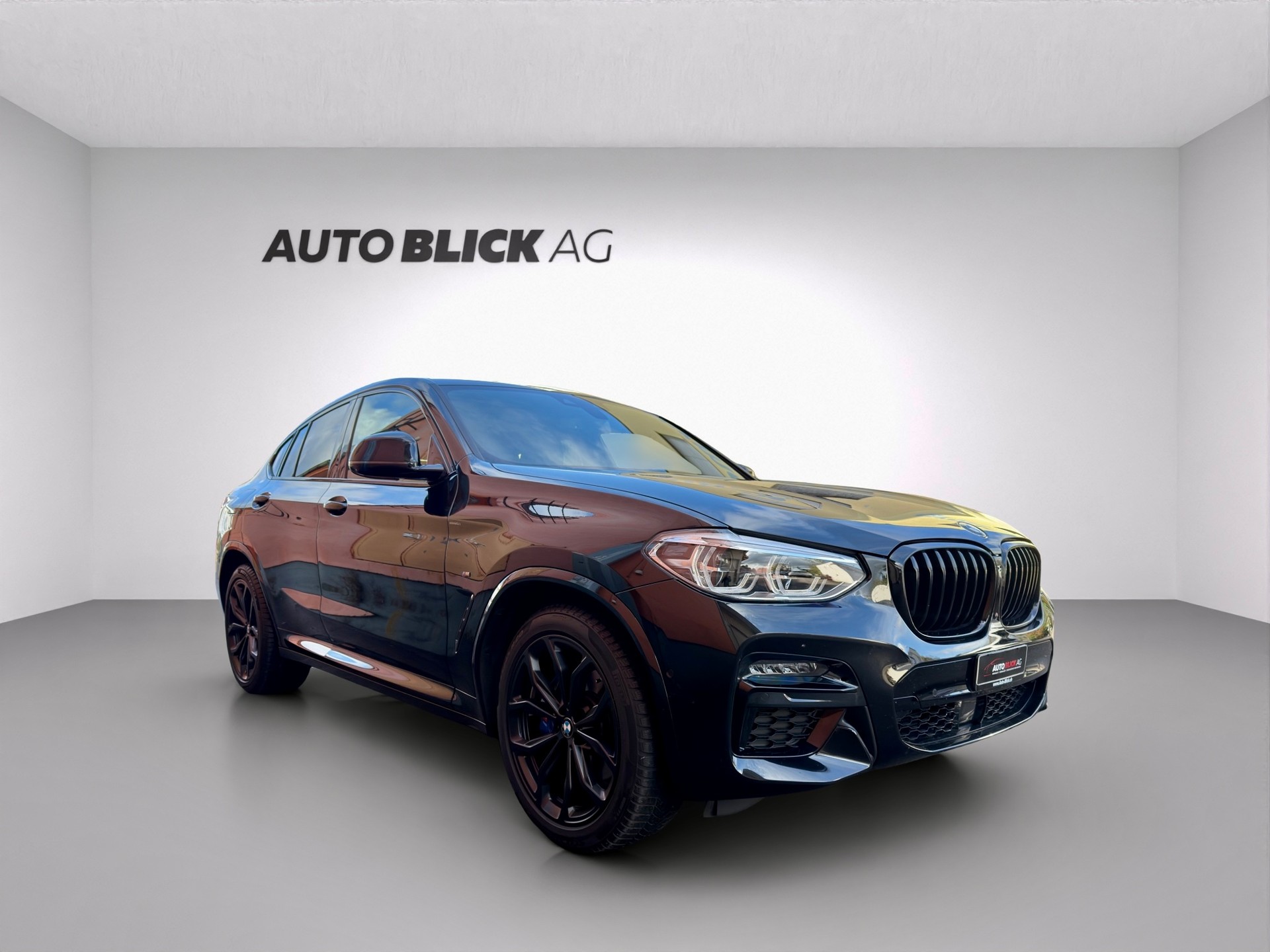 BMW X4 xDrive M40d Steptronic-showroom-element-1