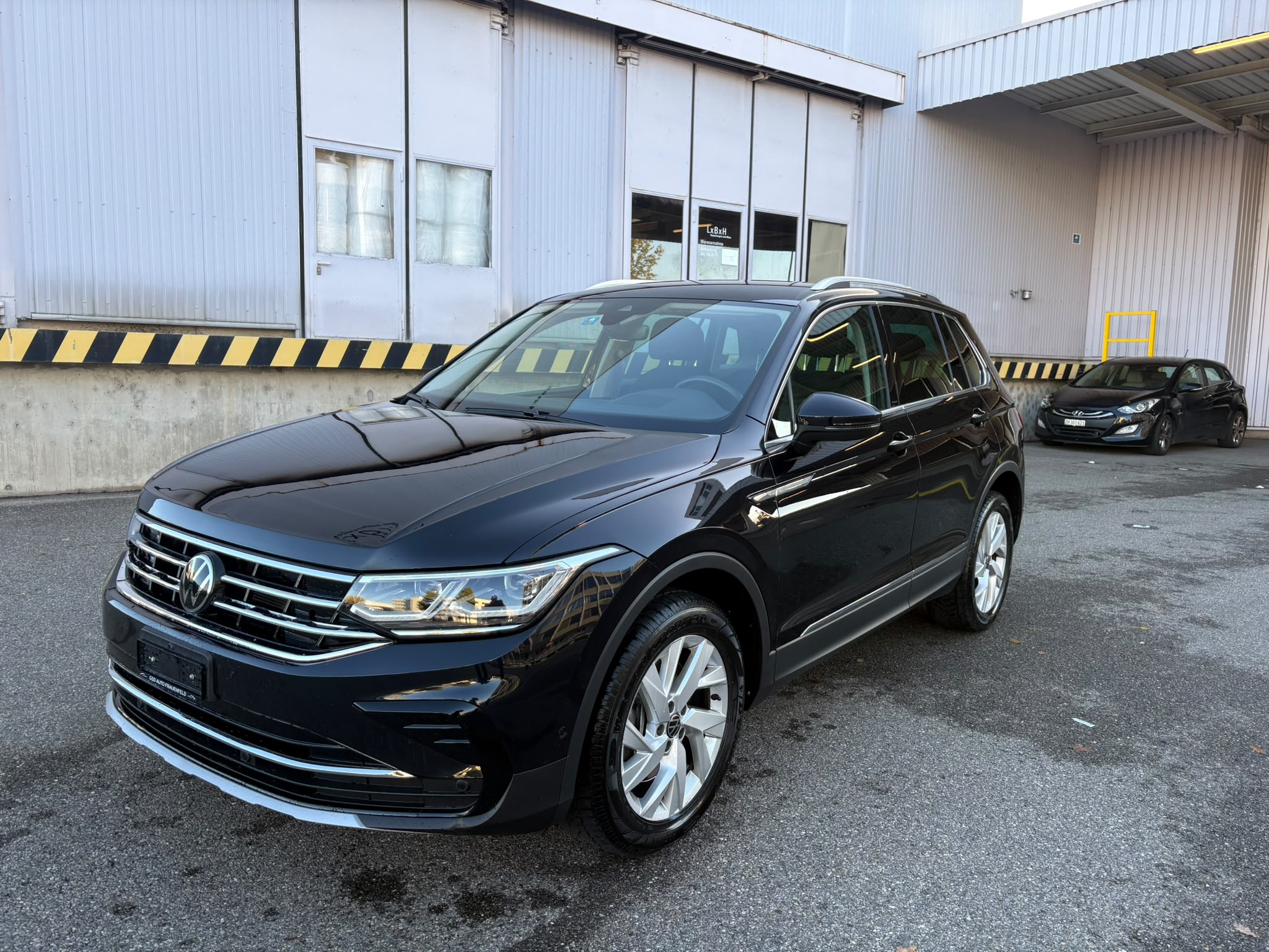 Car photo