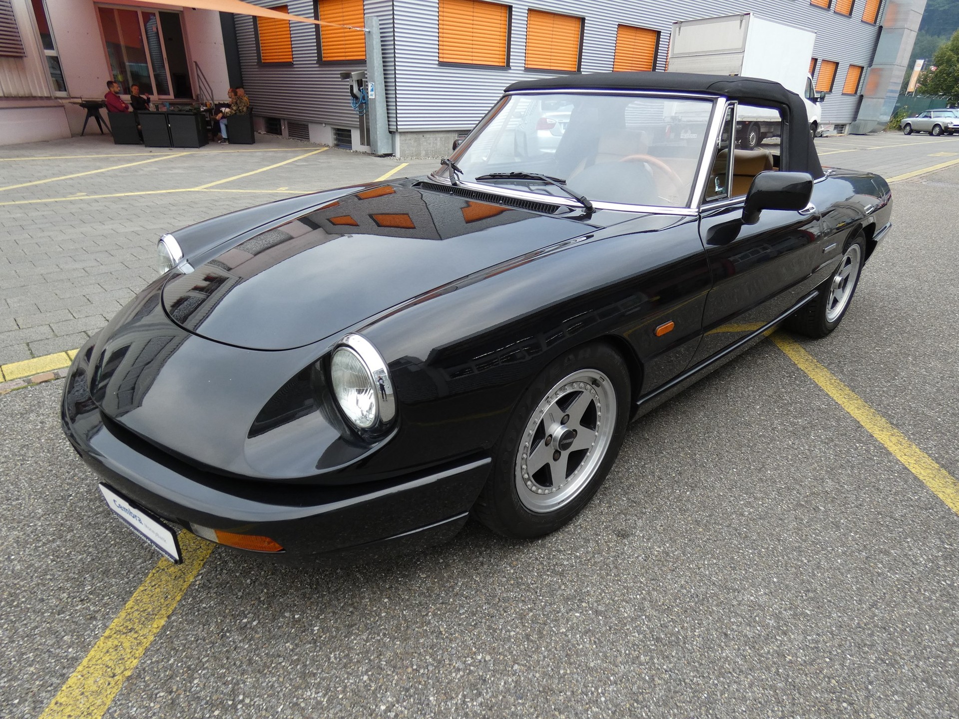ALFA ROMEO Spider 2.0-showroom-element-1