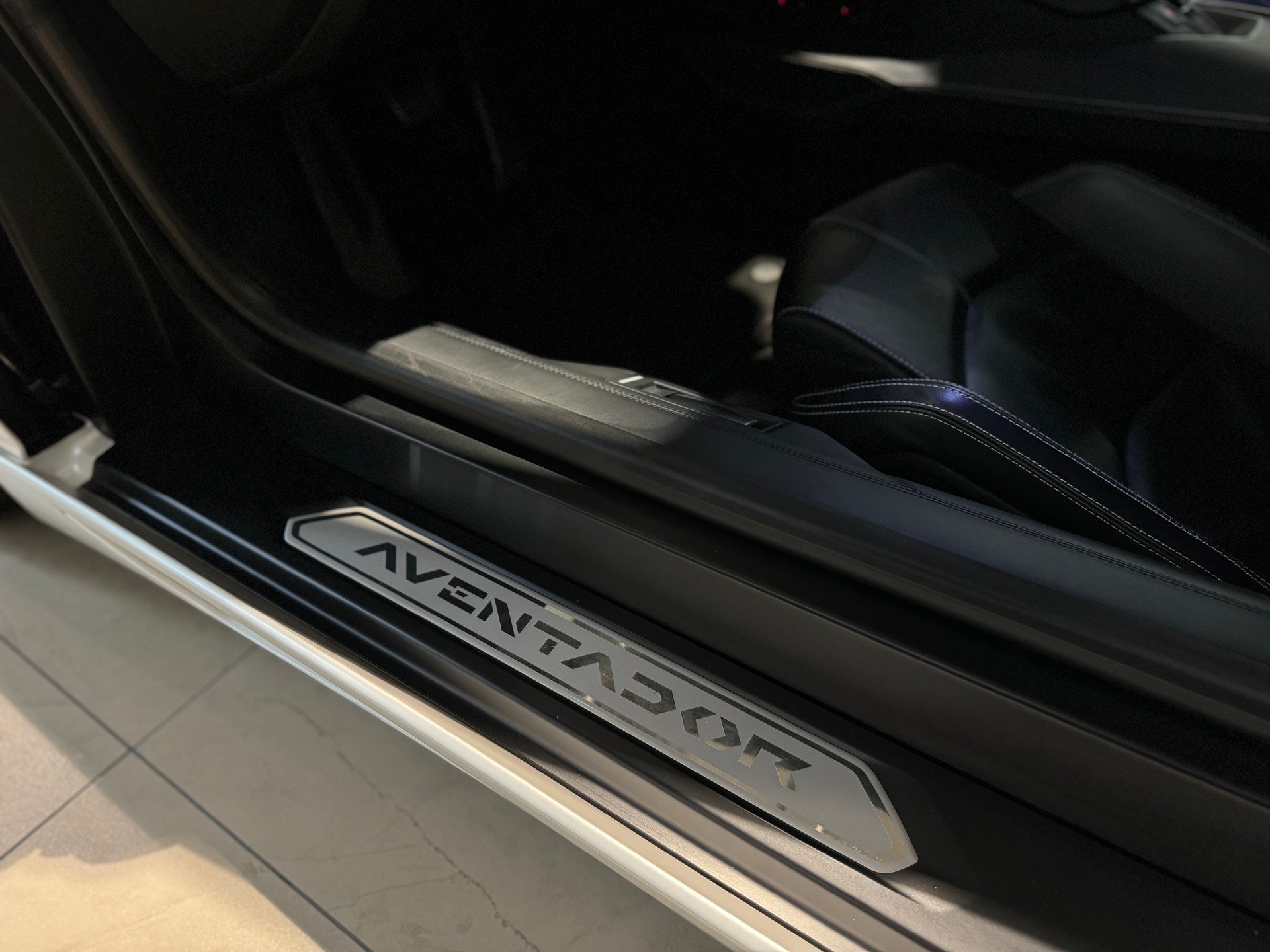 LAMBORGHINI Aventador LP700-4 Coupé E-Gear Carbon Body kit-image-15