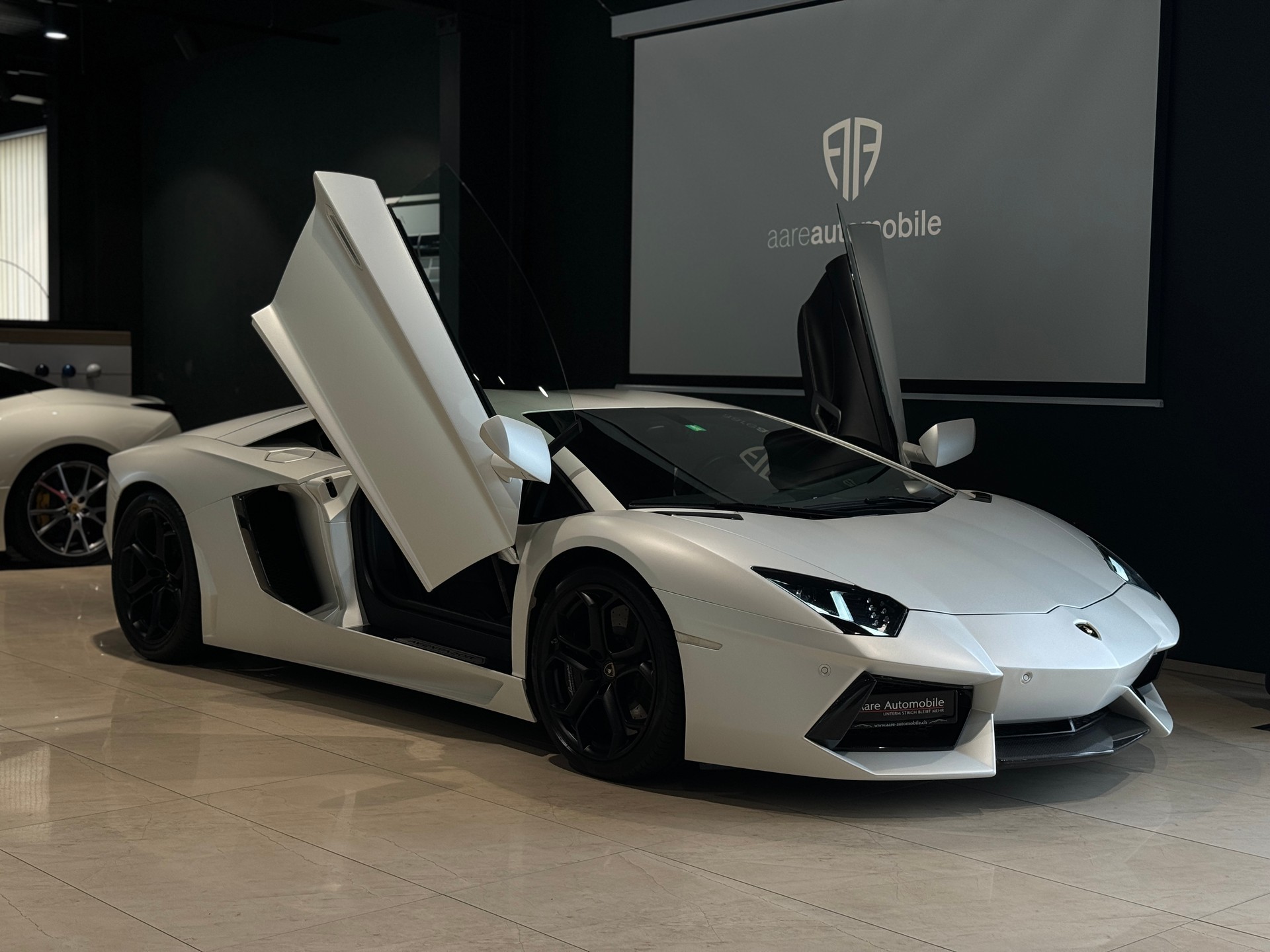 LAMBORGHINI Aventador LP700-4 Coupé E-Gear Carbon Body kit-image-0