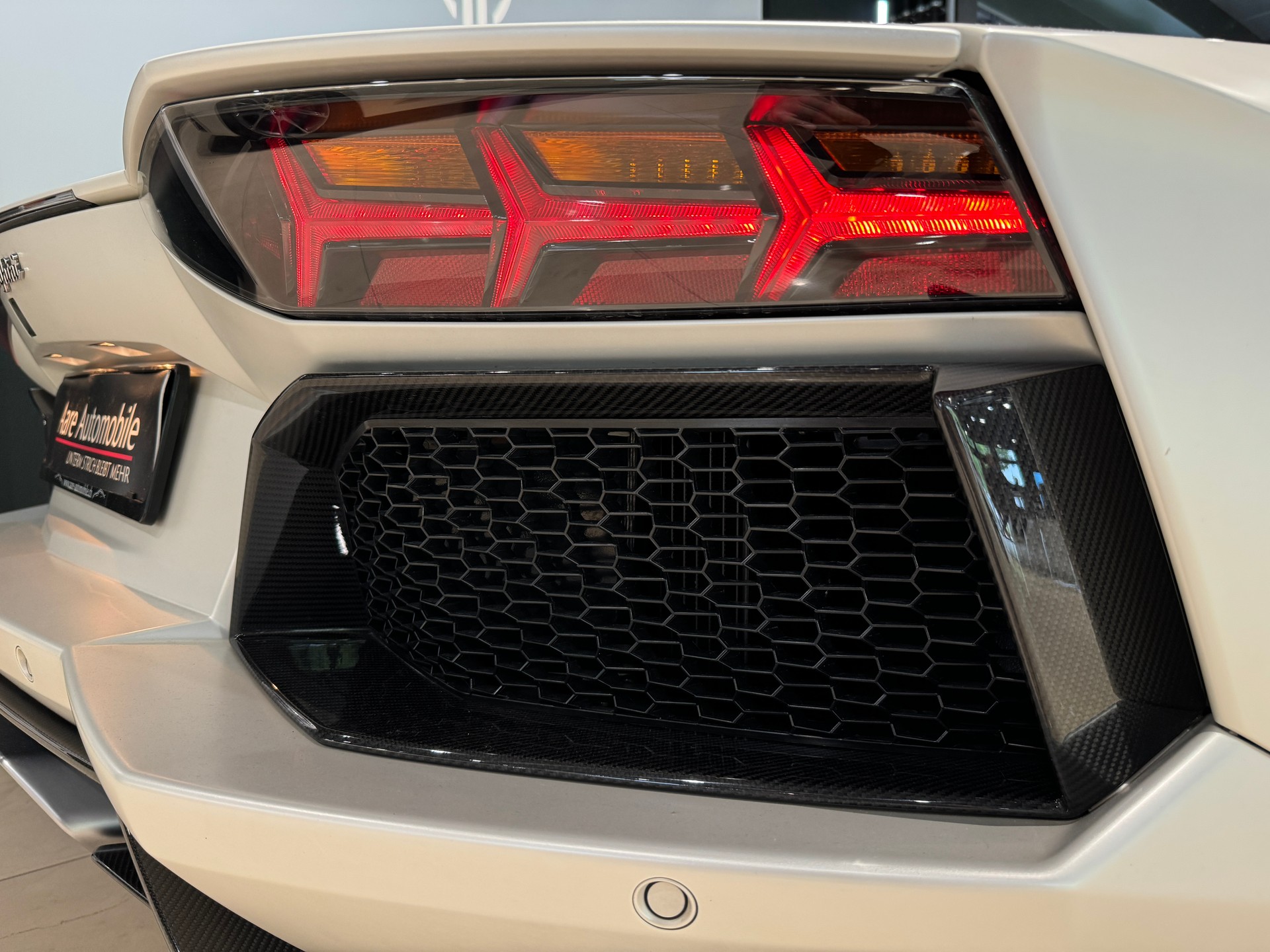 LAMBORGHINI Aventador LP700-4 Coupé E-Gear Carbon Body kit-image-20