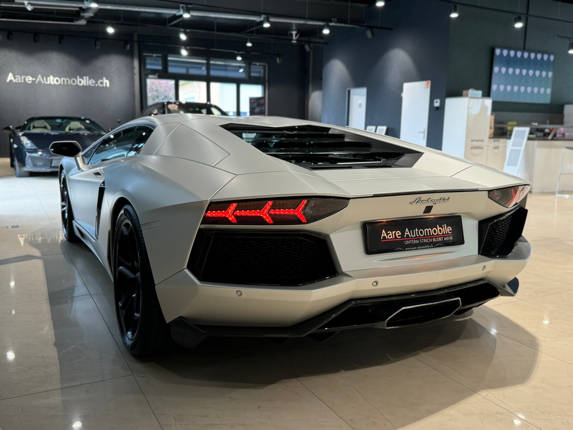 LAMBORGHINI Aventador LP700-4 Coupé E-Gear Carbon Body kit-image-8