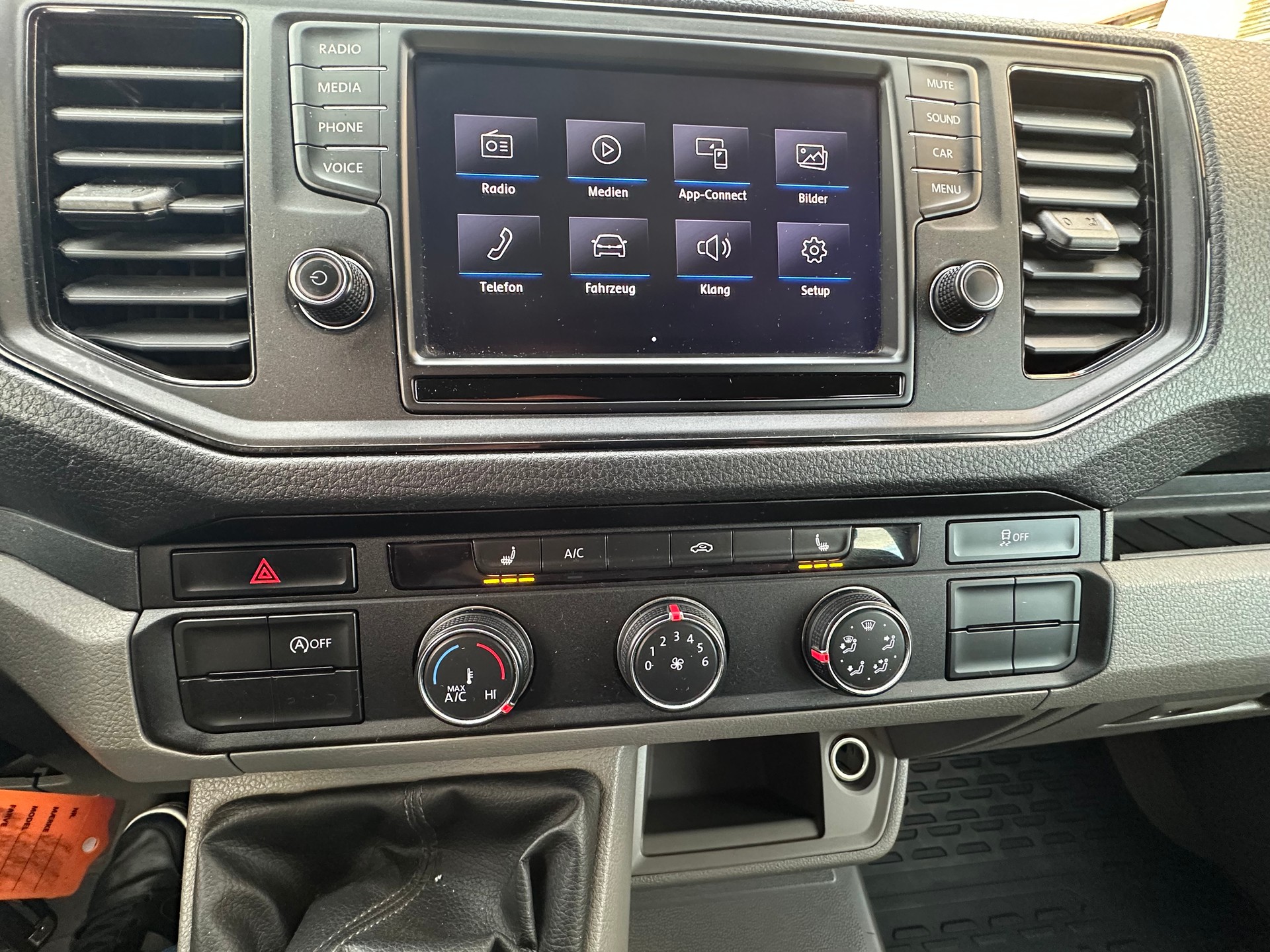 VW Crafter 35 2.0 BiTDI L3-image-12