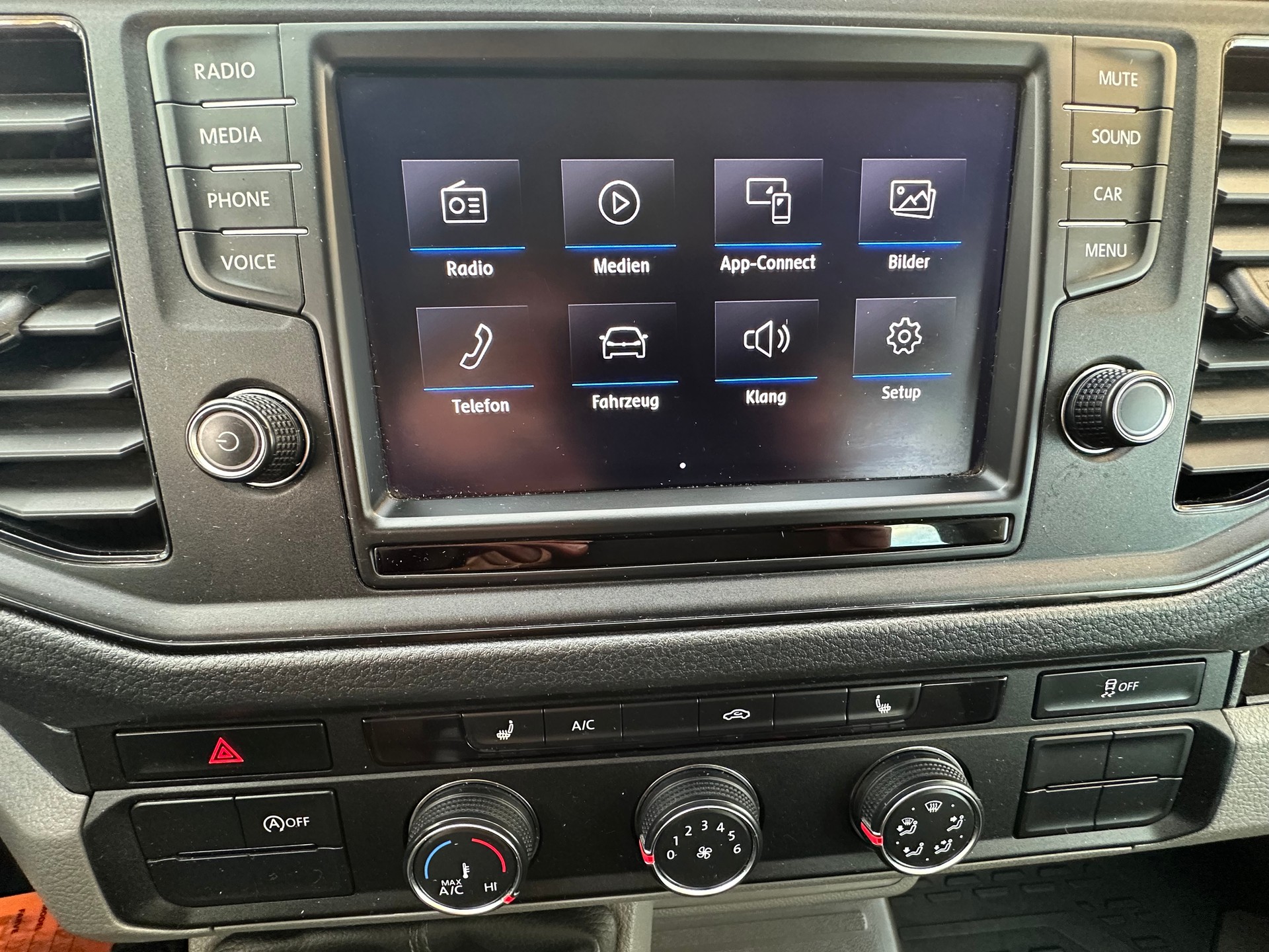 VW Crafter 35 2.0 BiTDI L3-image-11