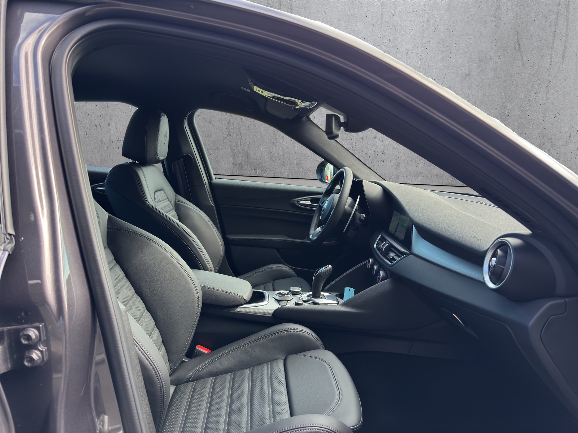 ALFA ROMEO Giulia 2.0 Q4 Sprint Edition-image-10
