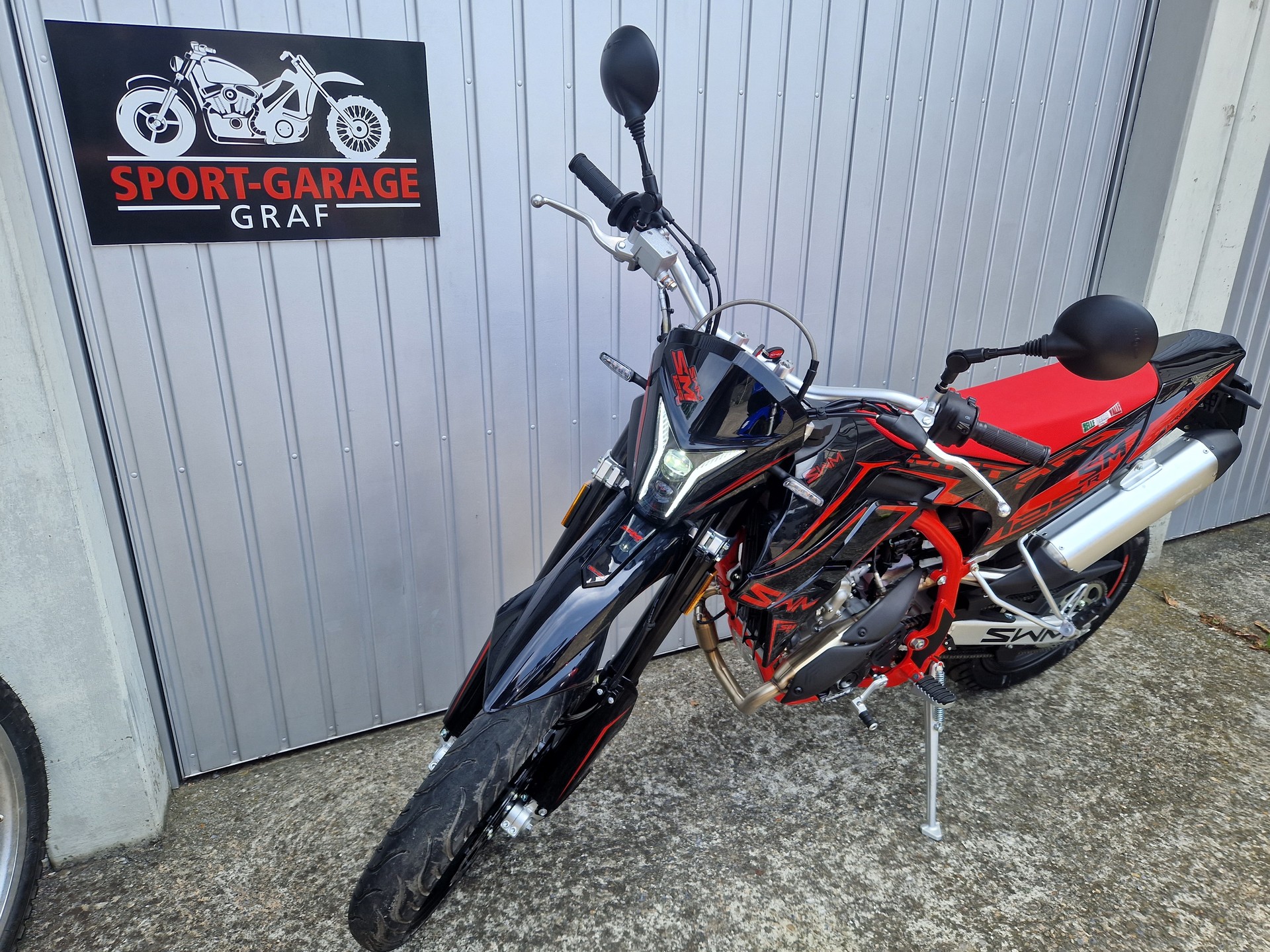 SWM Supermoto MY 2025-image-5