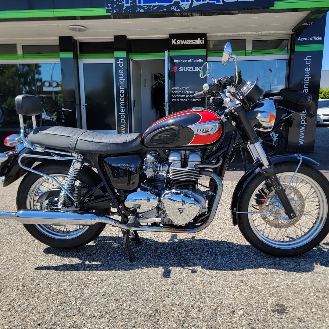 TRIUMPH Bonneville 900 T100-image-1
