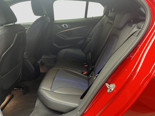 BMW M135i xDrive-image-9