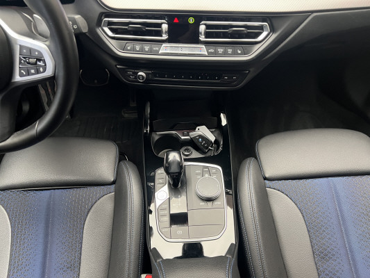 BMW M135i xDrive-image-11