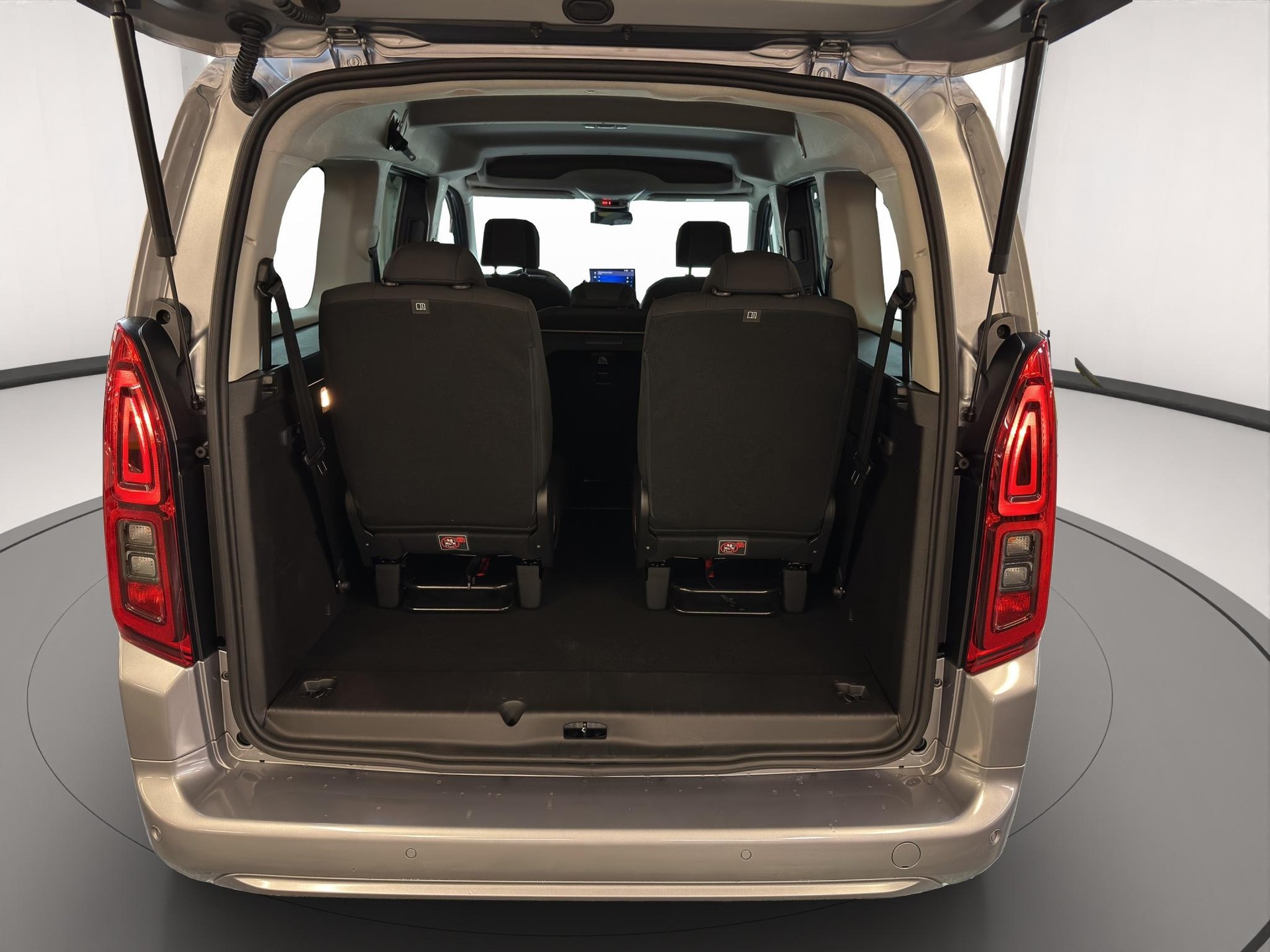 OPEL Combo XL 1.5 D GS S/S 7-Sitzer-image-13