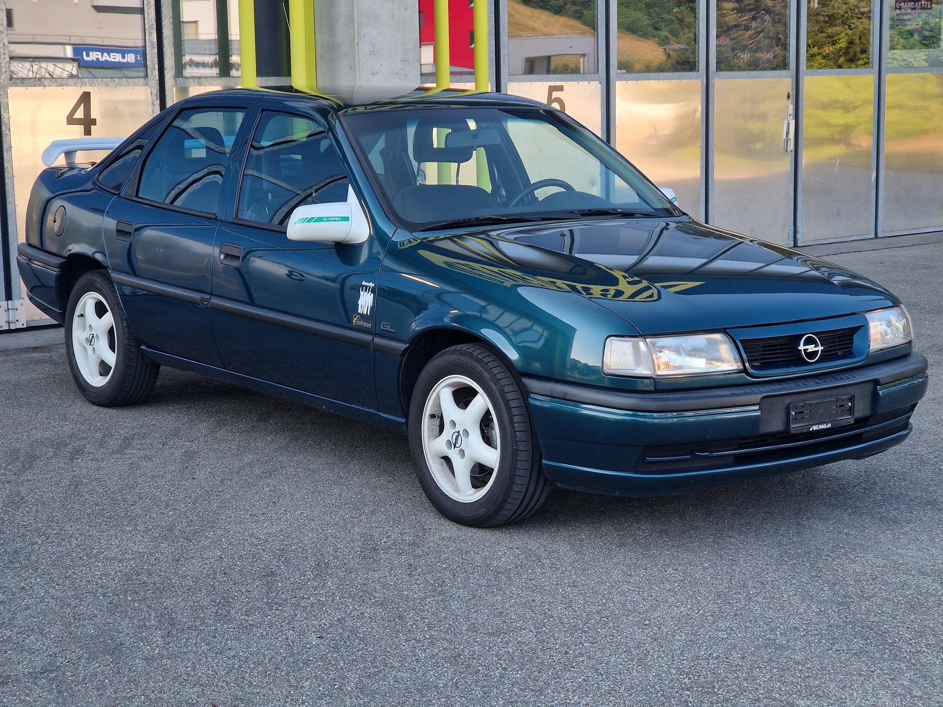OPEL Vectra 2.0i 16V GL-image-9