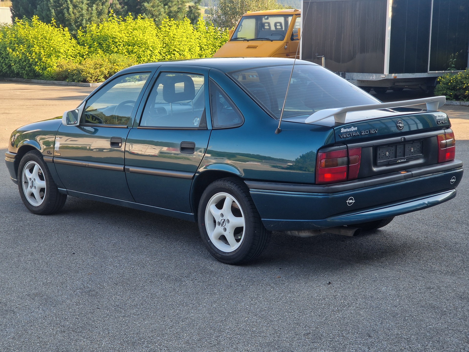 OPEL Vectra 2.0i 16V GL-image-7