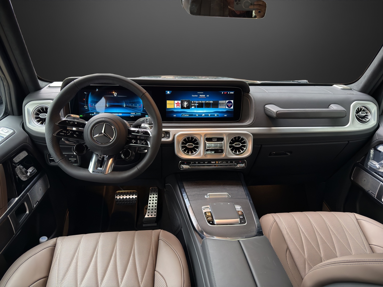 MERCEDES-BENZ G 63 AMG 9G-Tronic-image-9