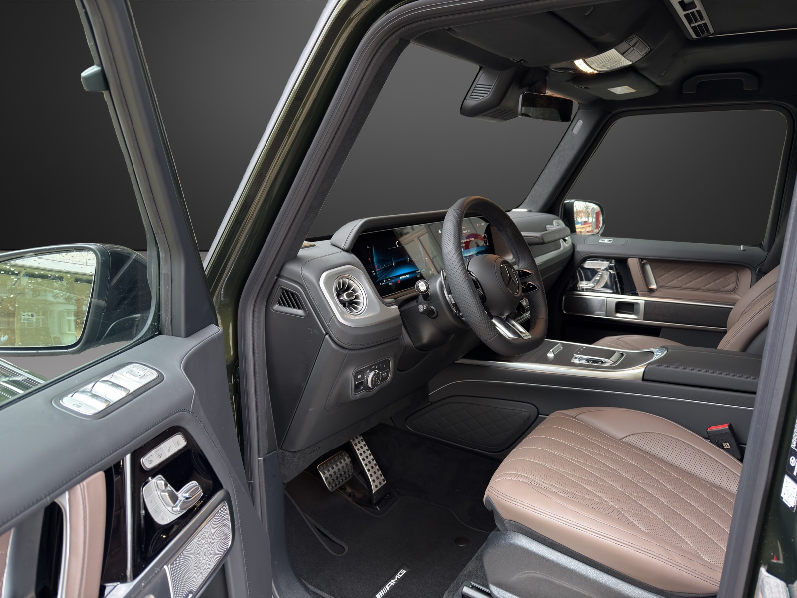 MERCEDES-BENZ G 63 AMG 9G-Tronic-image-13