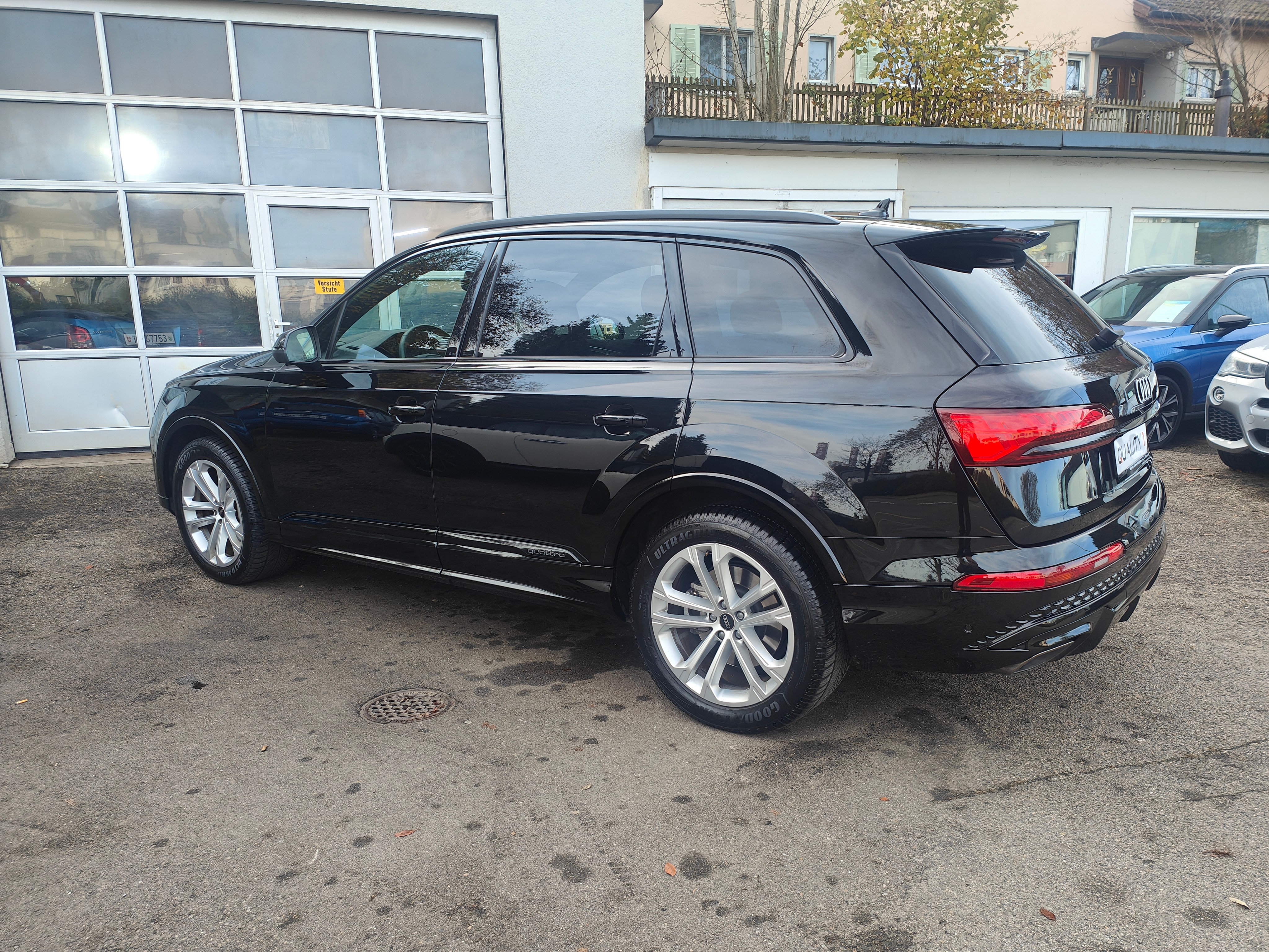 AUDI Q7 55 TFSI S line quattro PH tiptronic – Ansicht 6