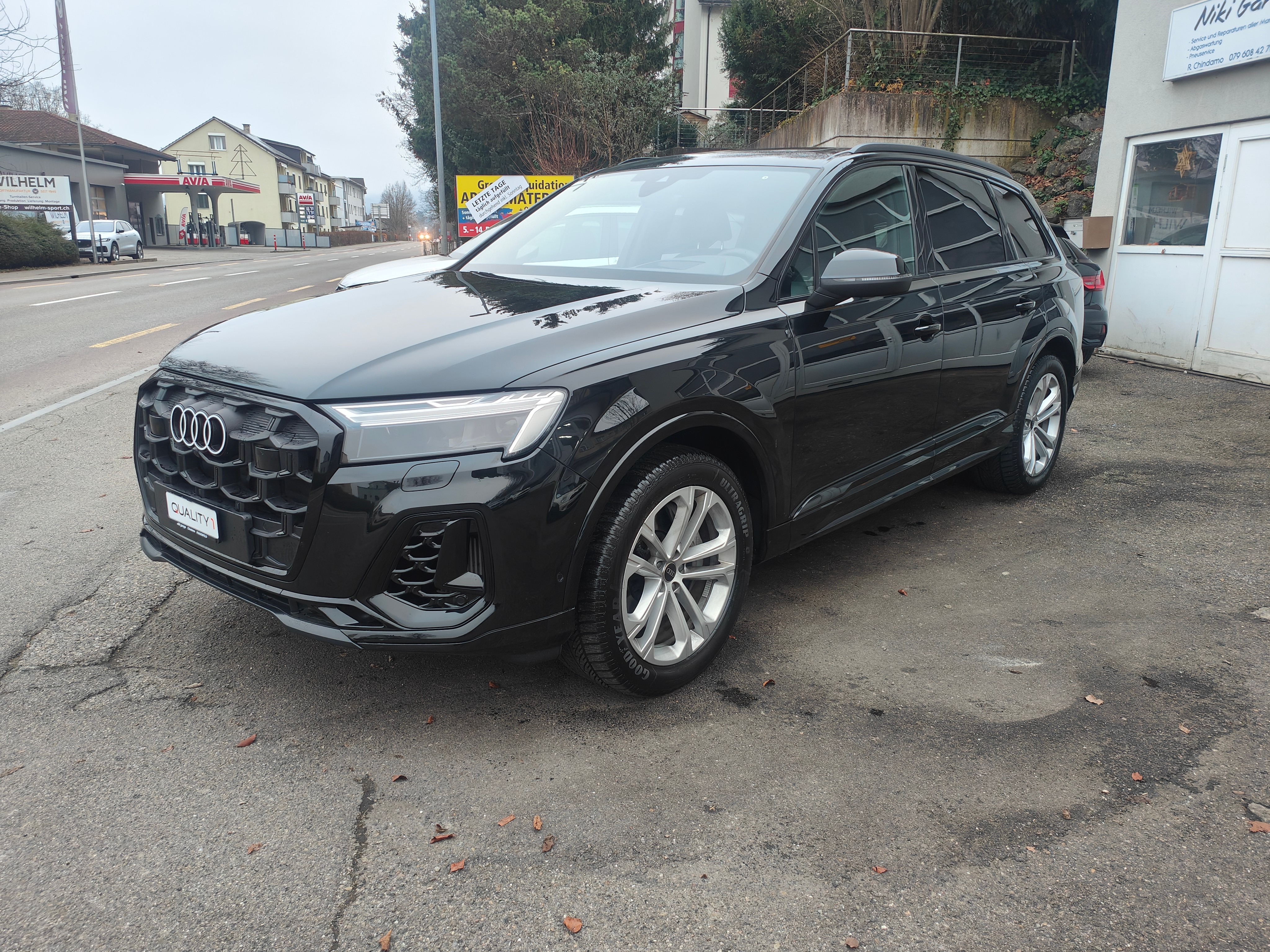 Car photo