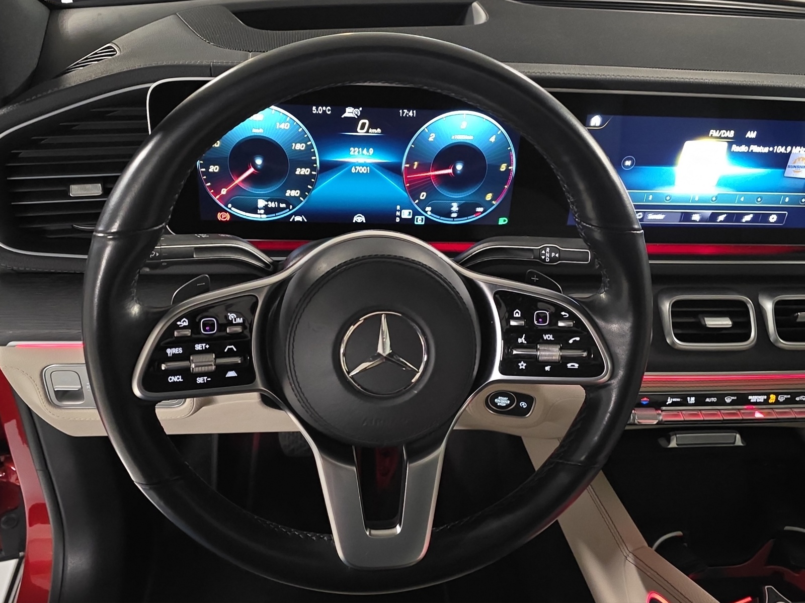 MERCEDES-BENZ GLE Coupé 400 d 4Matic AMG Line 9G-Tronic CH Fahrzeug-image-10