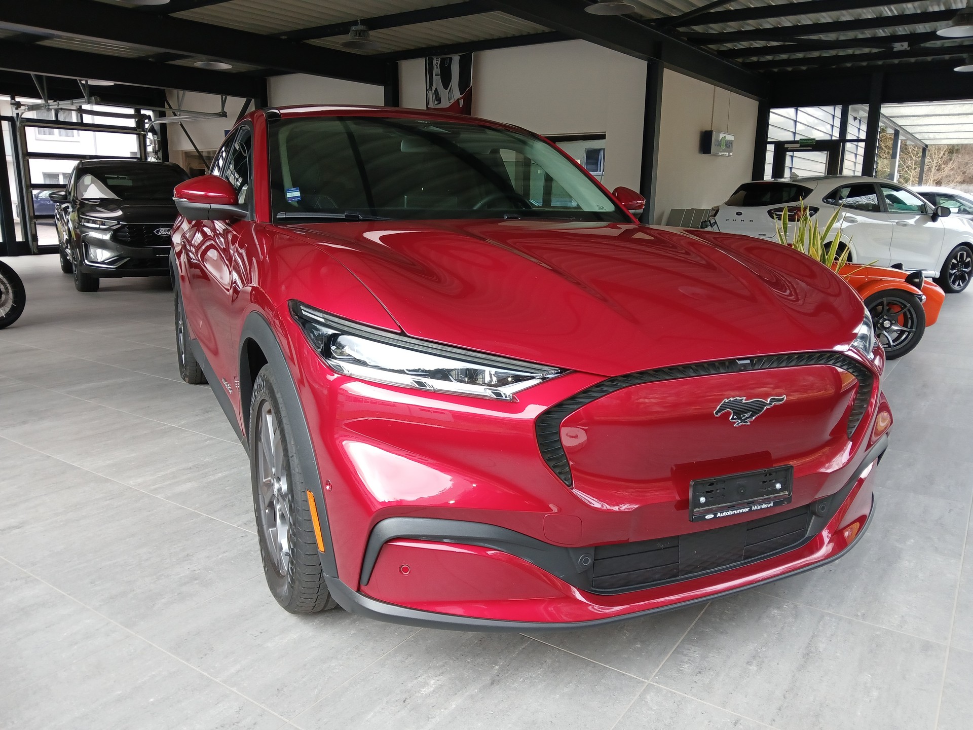 FORD Mustang MACH-E RWD 72.6 kWh-image-0