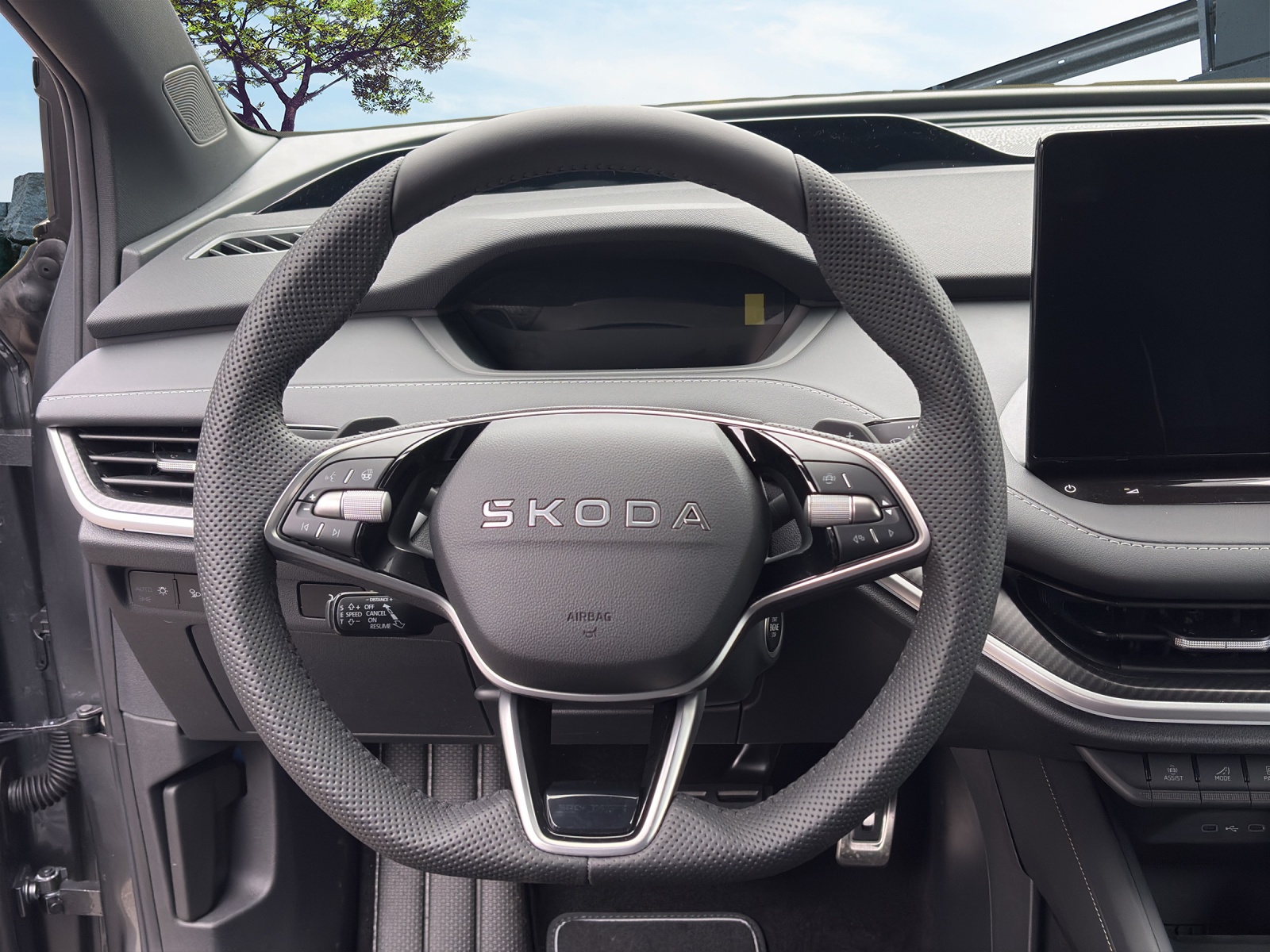 SKODA Elroq 85x Sportline 4x4-image-10