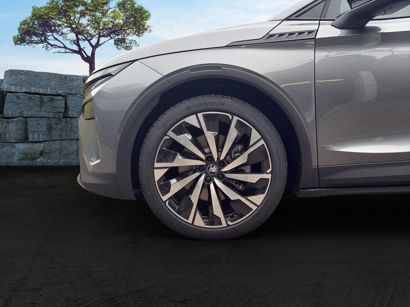 SKODA Elroq 85x Sportline 4x4-image-15
