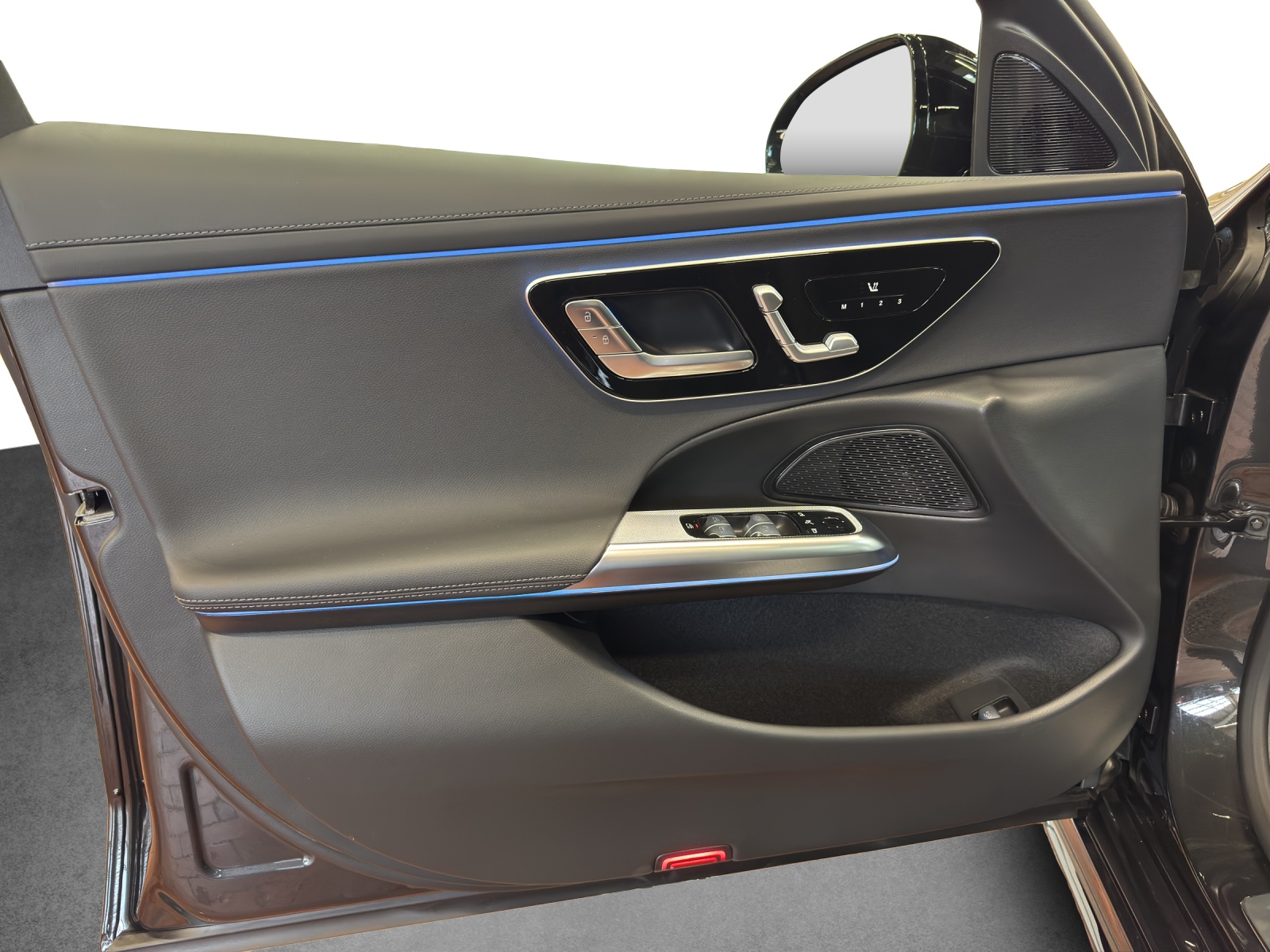 MERCEDES-BENZ E 220 d T 4M 9G-Tronic-image-12