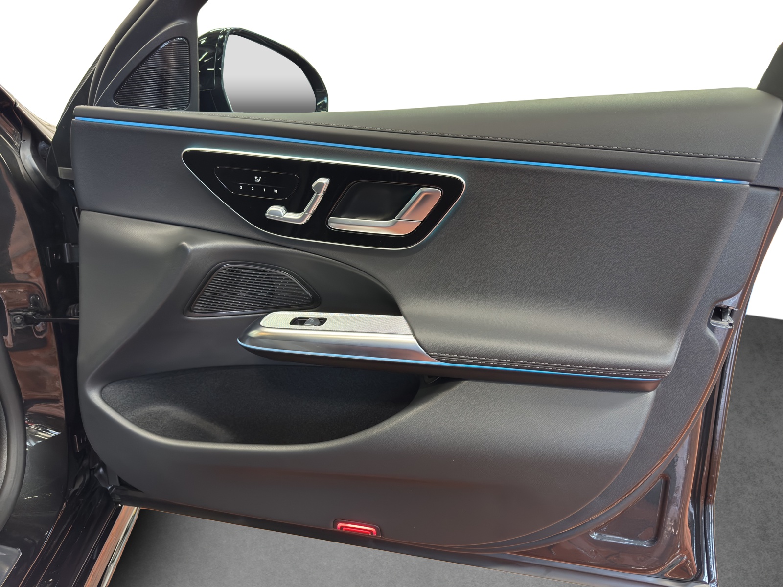 MERCEDES-BENZ E 220 d T 4M 9G-Tronic-image-15