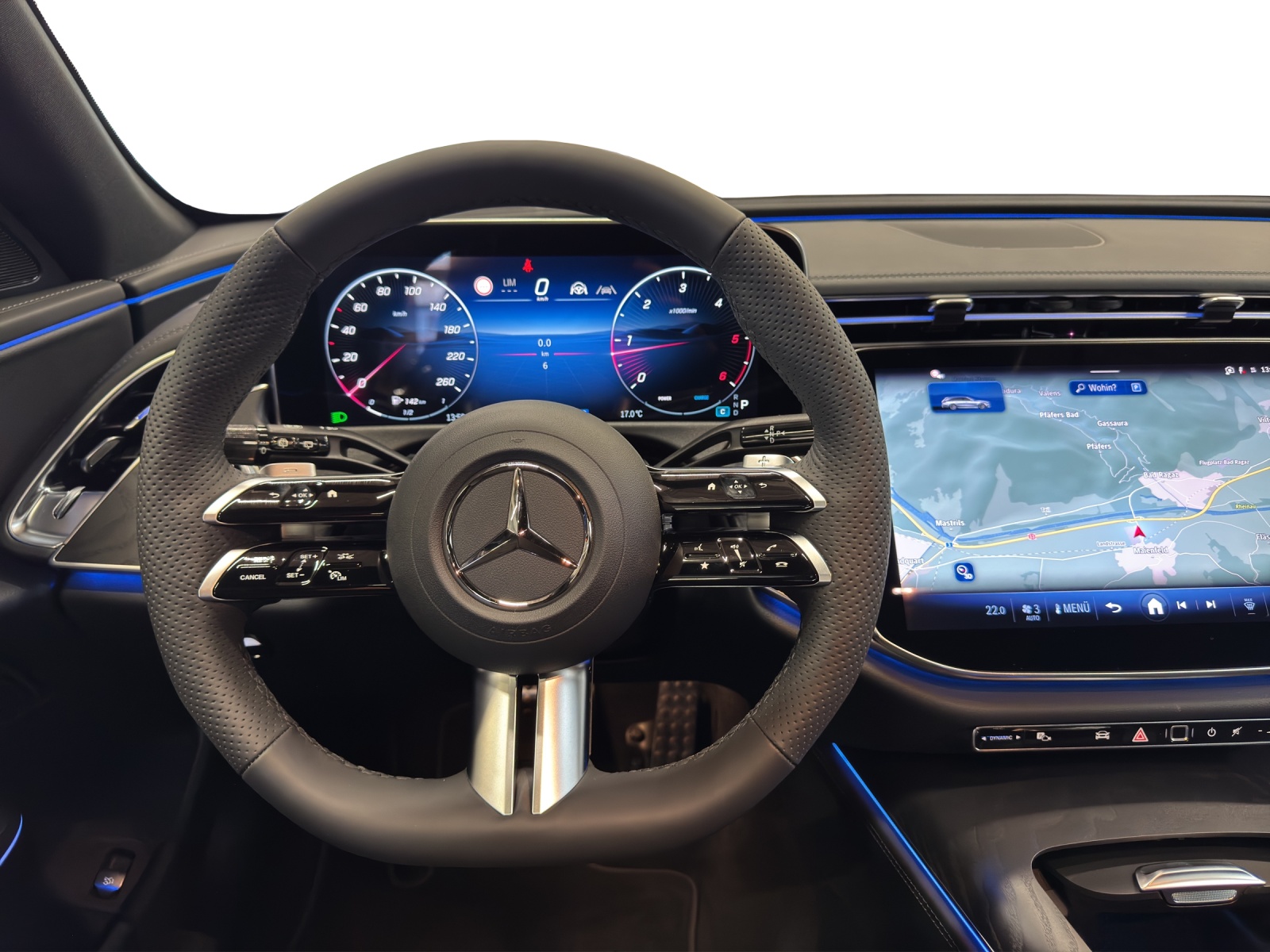 MERCEDES-BENZ E 220 d T 4M 9G-Tronic-image-10
