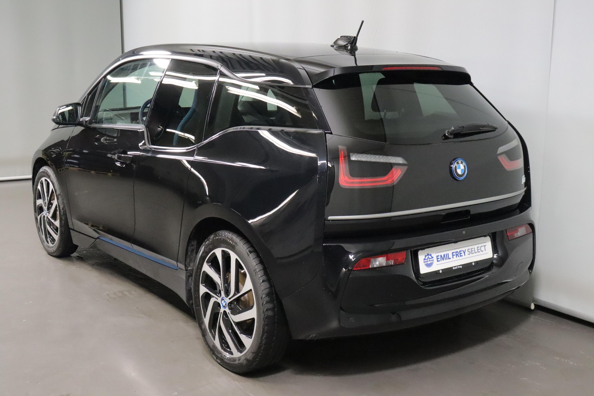 BMW i3 120 Ah-image-13