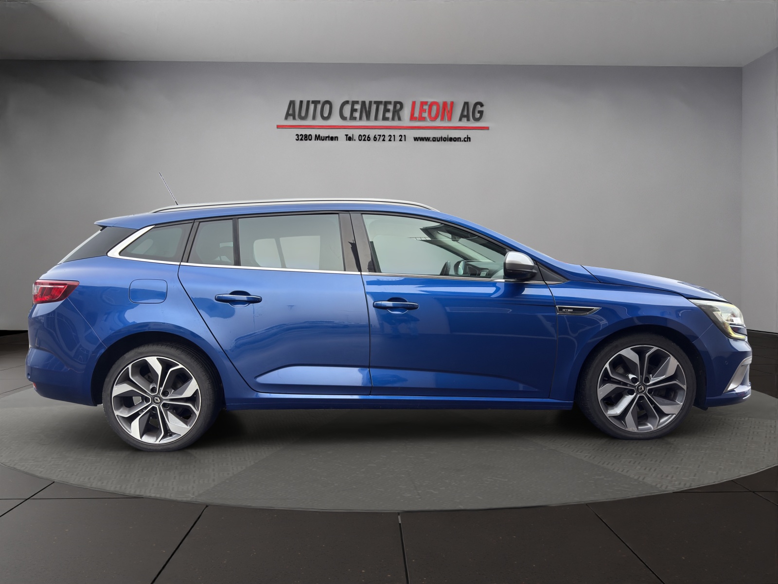 RENAULT Mégane Grandtour 1.7 dCi GT Line EDC-image-6