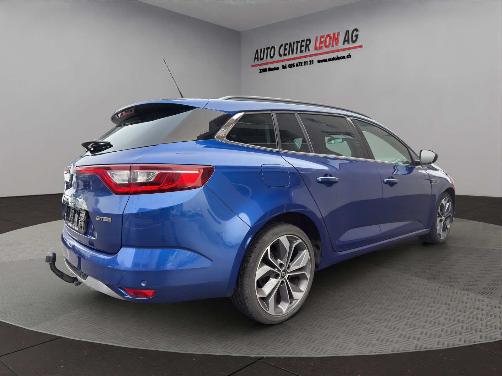 RENAULT Mégane Grandtour 1.7 dCi GT Line EDC-image-5