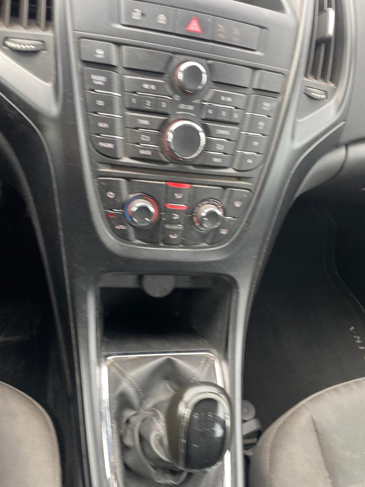 OPEL Astra SportsTourer 1.7 CDTi Enjoy-image-12