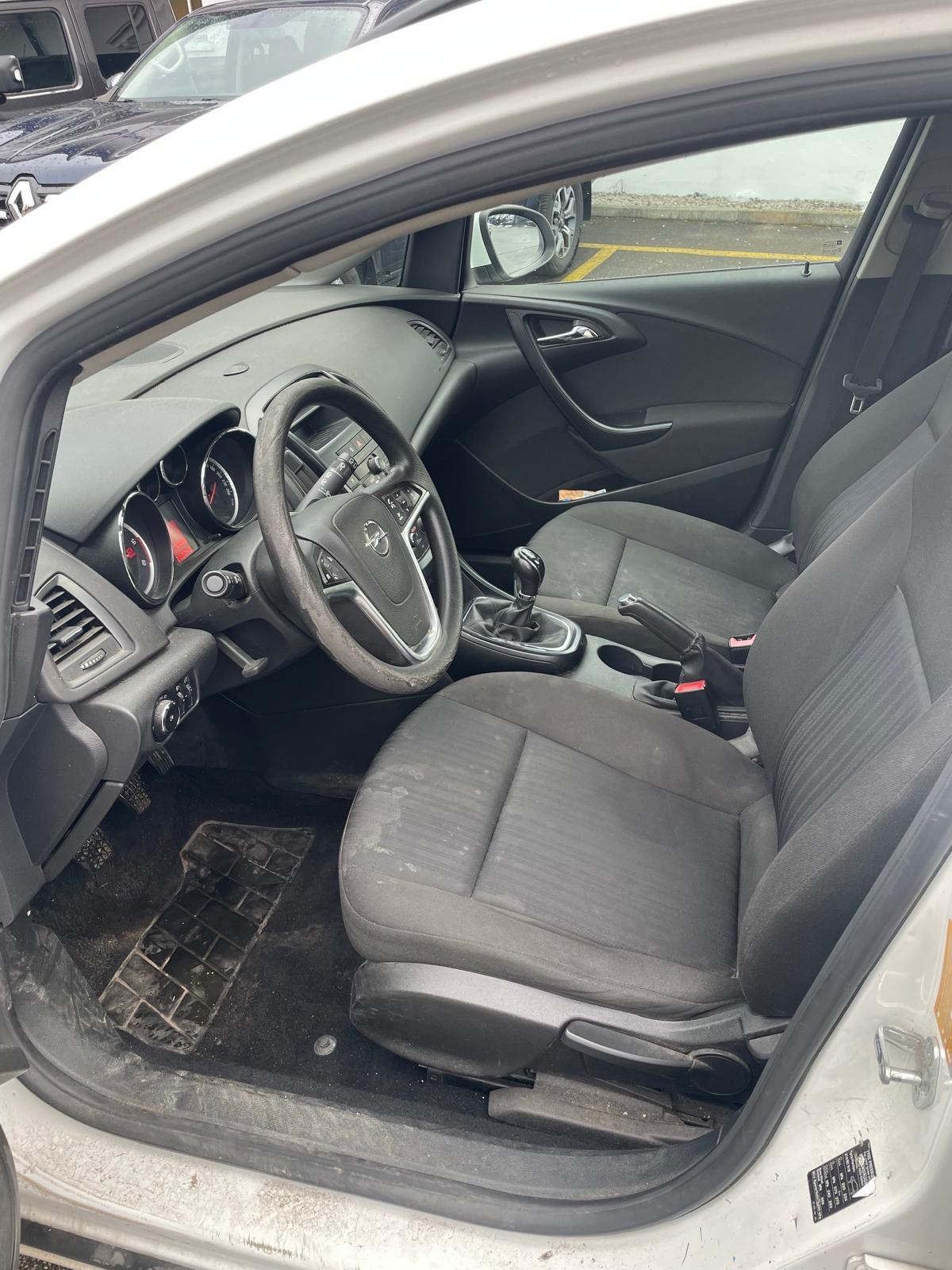 OPEL Astra SportsTourer 1.7 CDTi Enjoy-image-10