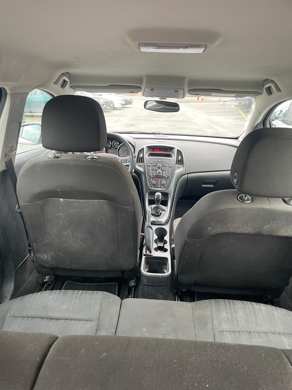 OPEL Astra SportsTourer 1.7 CDTi Enjoy-image-8