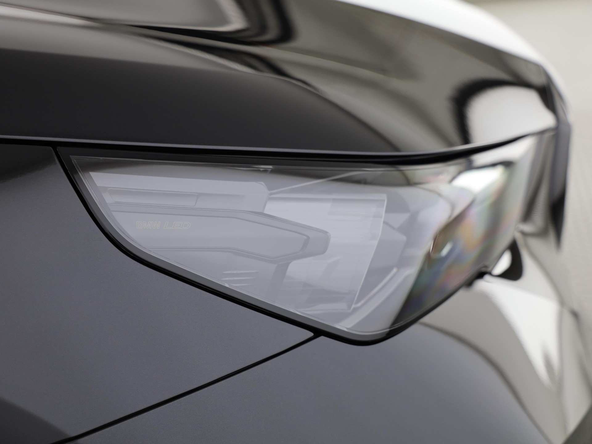 BMW 550e xDrive Limousine-image-5