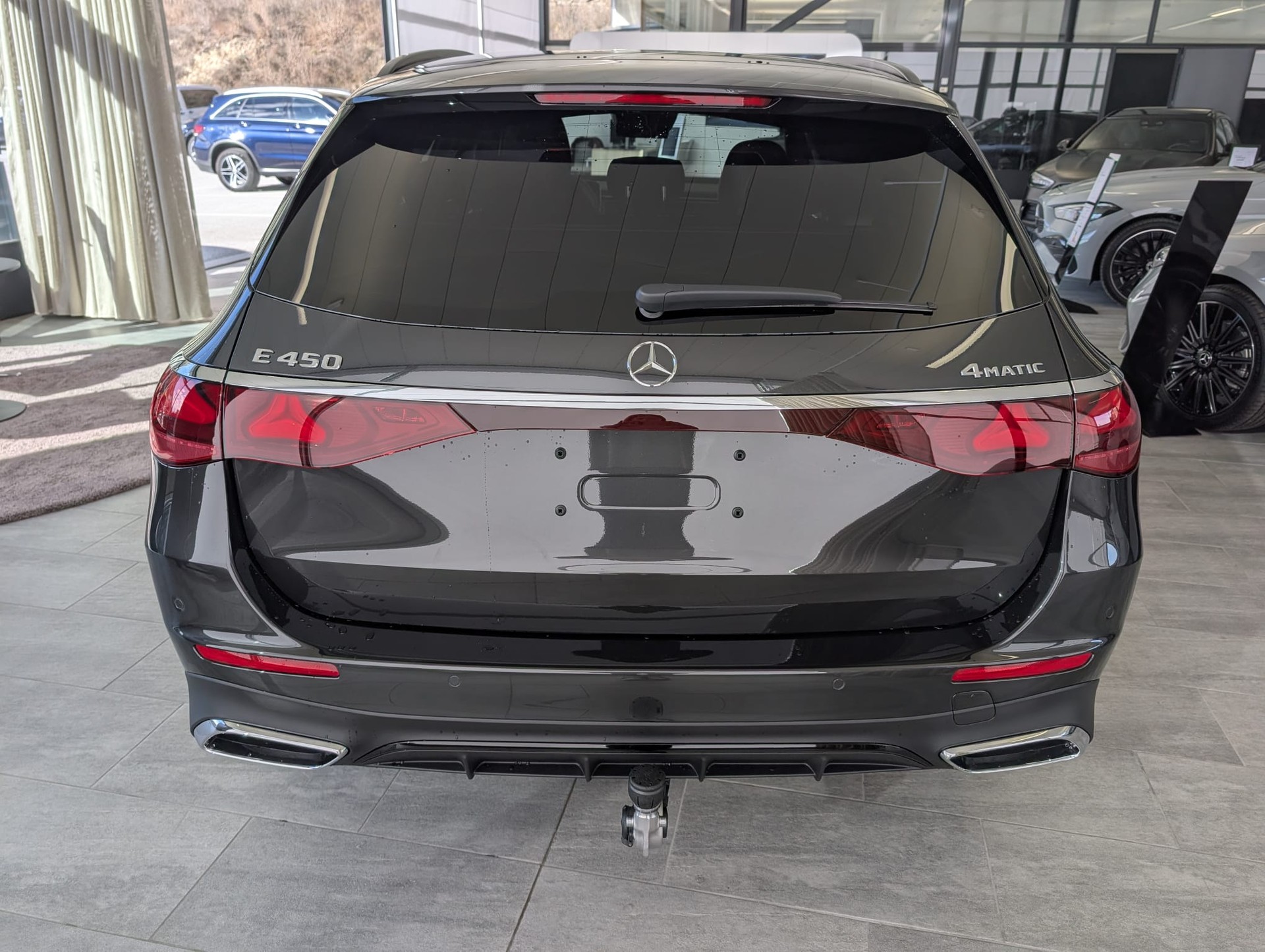 MERCEDES-BENZ E 450 9G-Tronic 4Matic-image-4