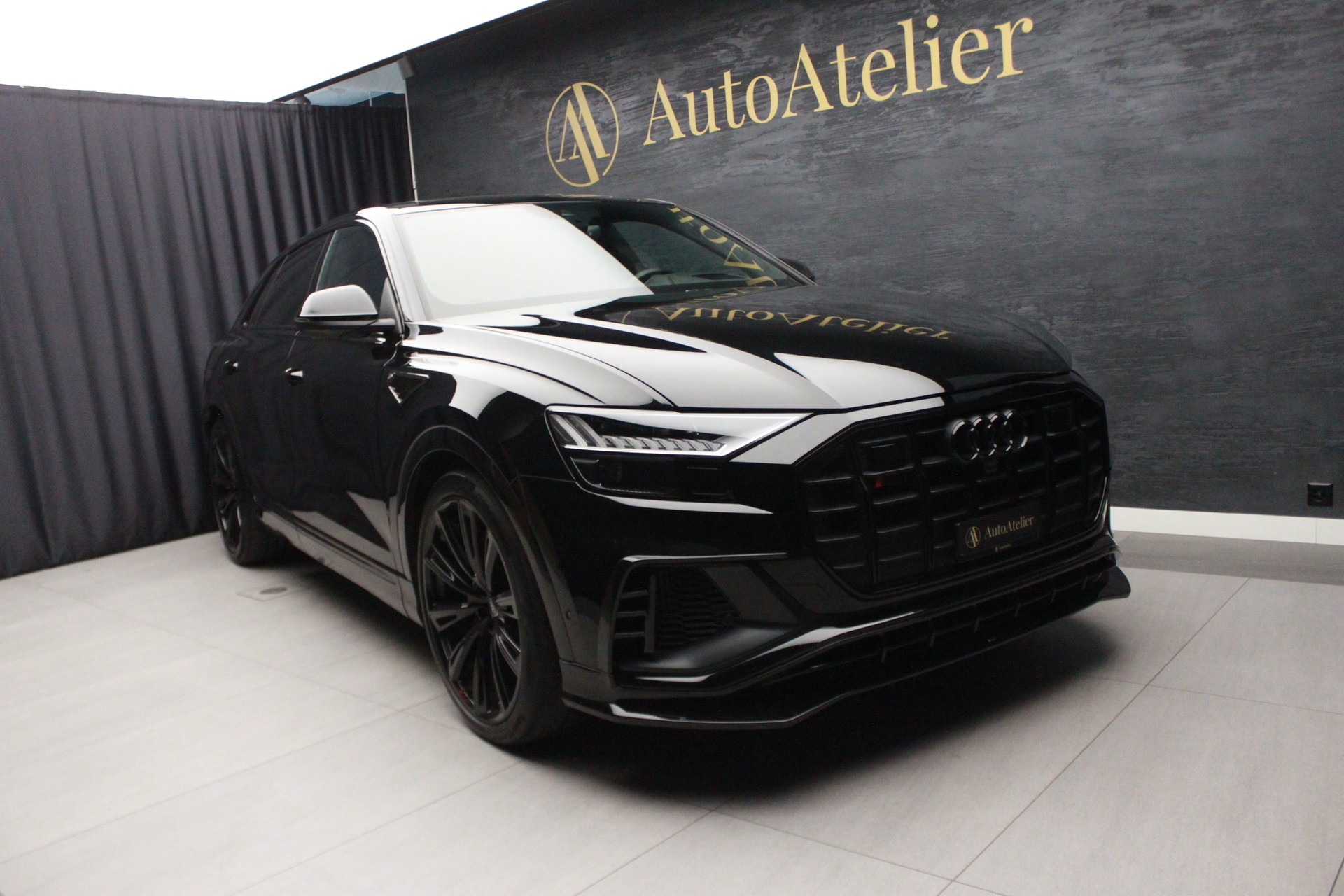 AUDI SQ8 TFSI quattro tiptronic-image-0