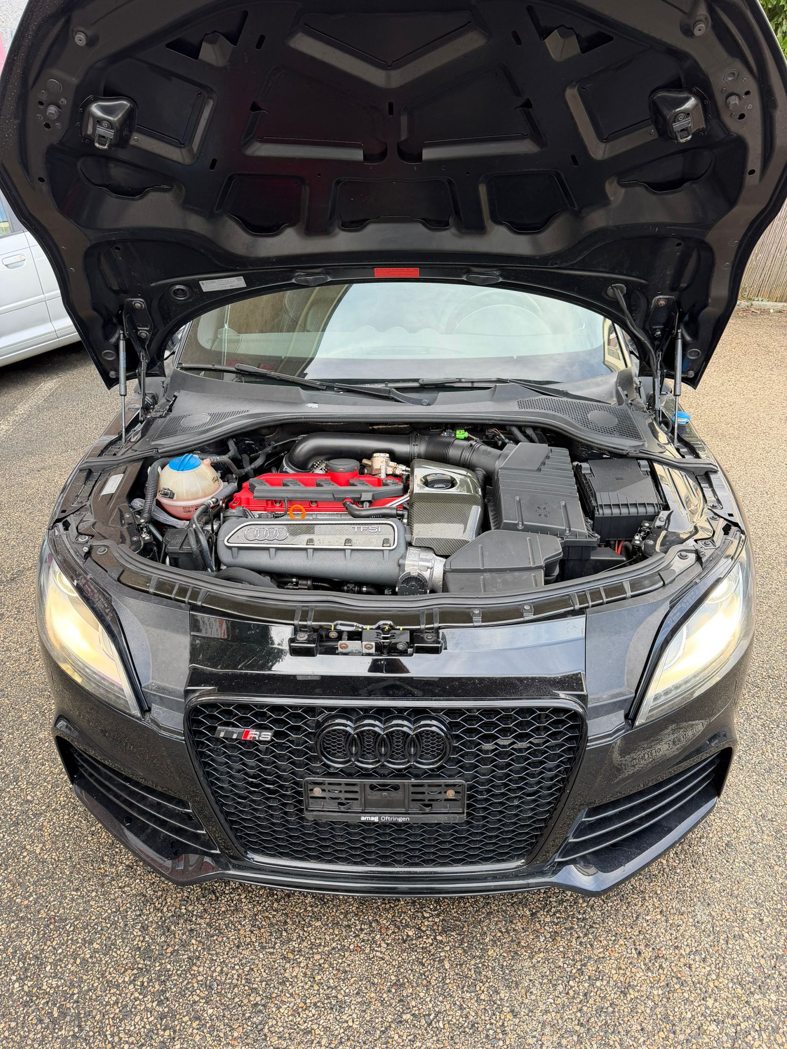 AUDI TT RS Roadster 2.5 TFSI quattro-image-2
