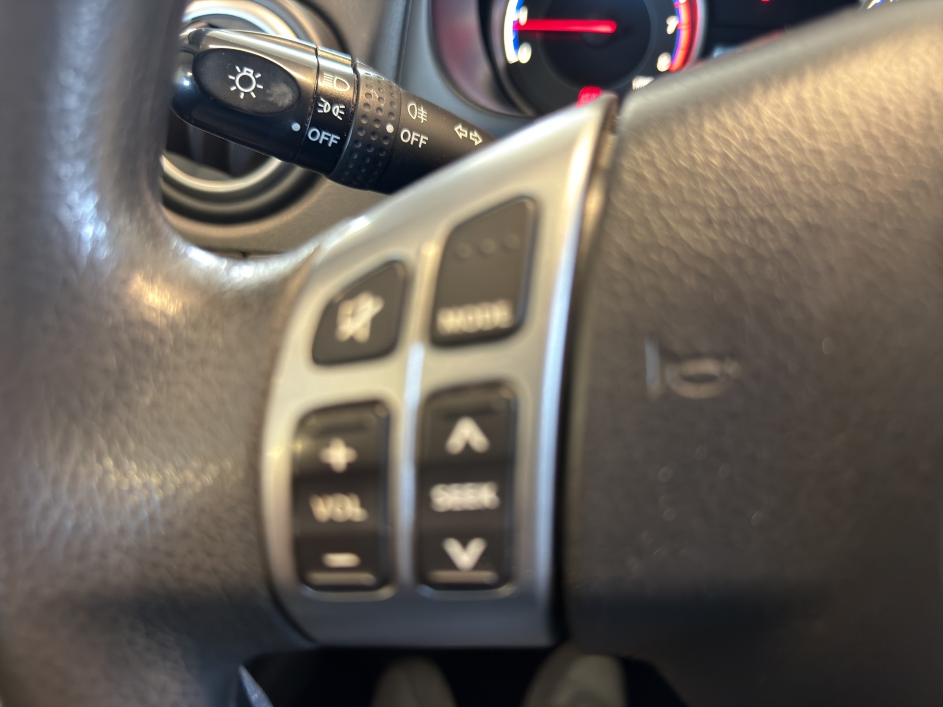 SUZUKI SX4 1.6 16V GL 4WD*TOP ZUSTAND*NUR 64000 KM*-image-12