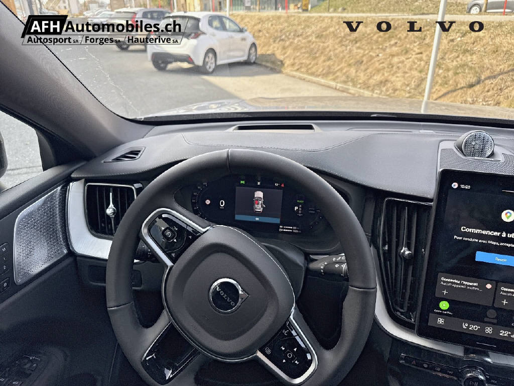 VOLVO XC60 2.0 T6 TE Ultra Dark eAWD 246H4TM0D1-image-10