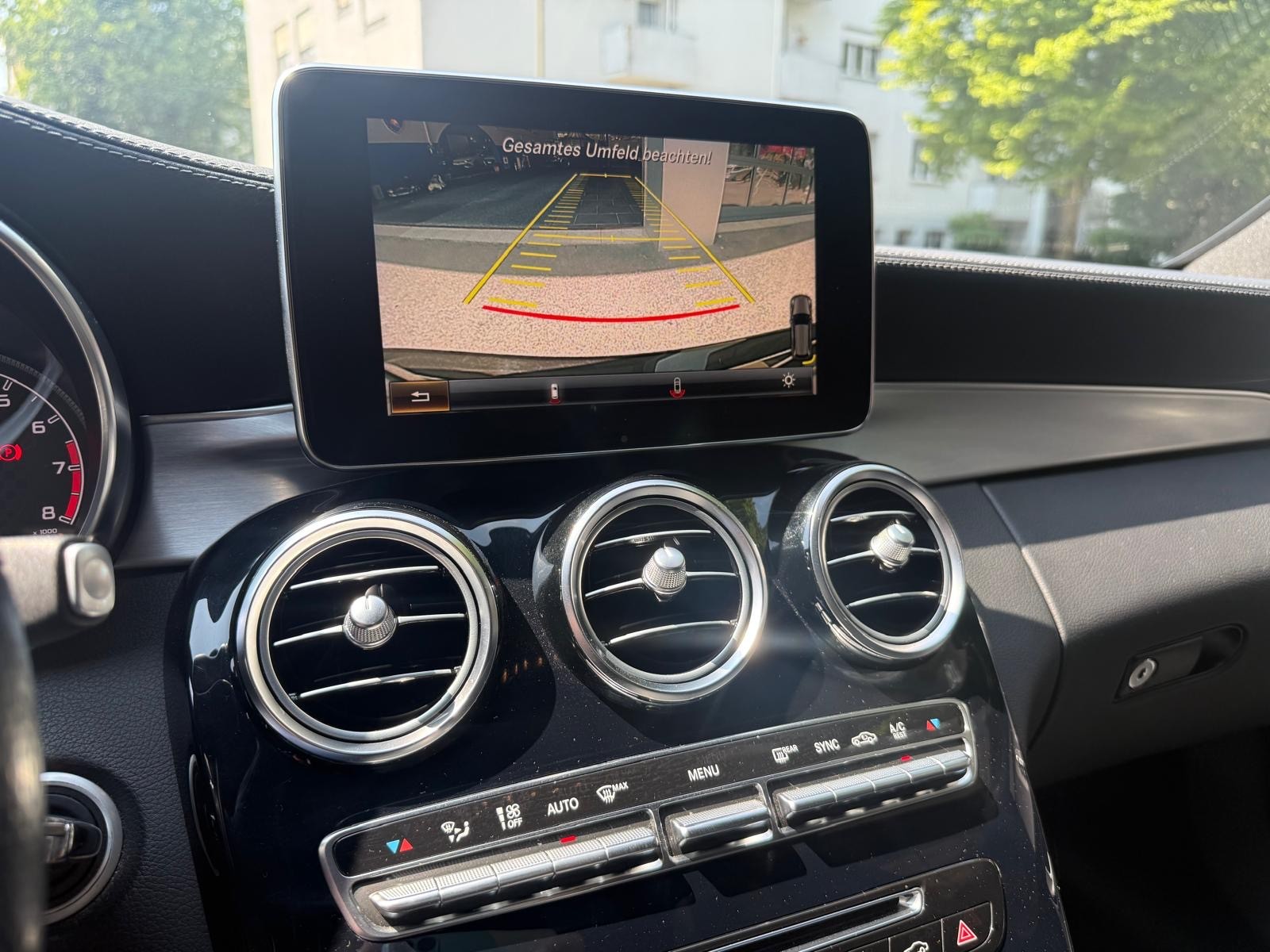 MERCEDES-BENZ C 43 AMG 4Matic 9G-Tronic-image-11