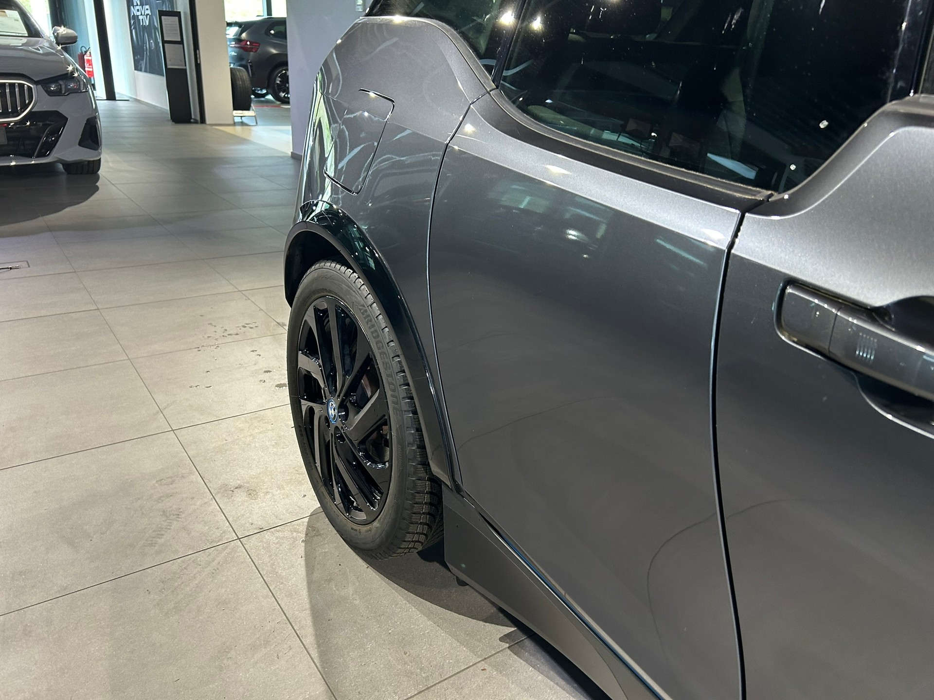 BMW i3s (120Ah)-image-19