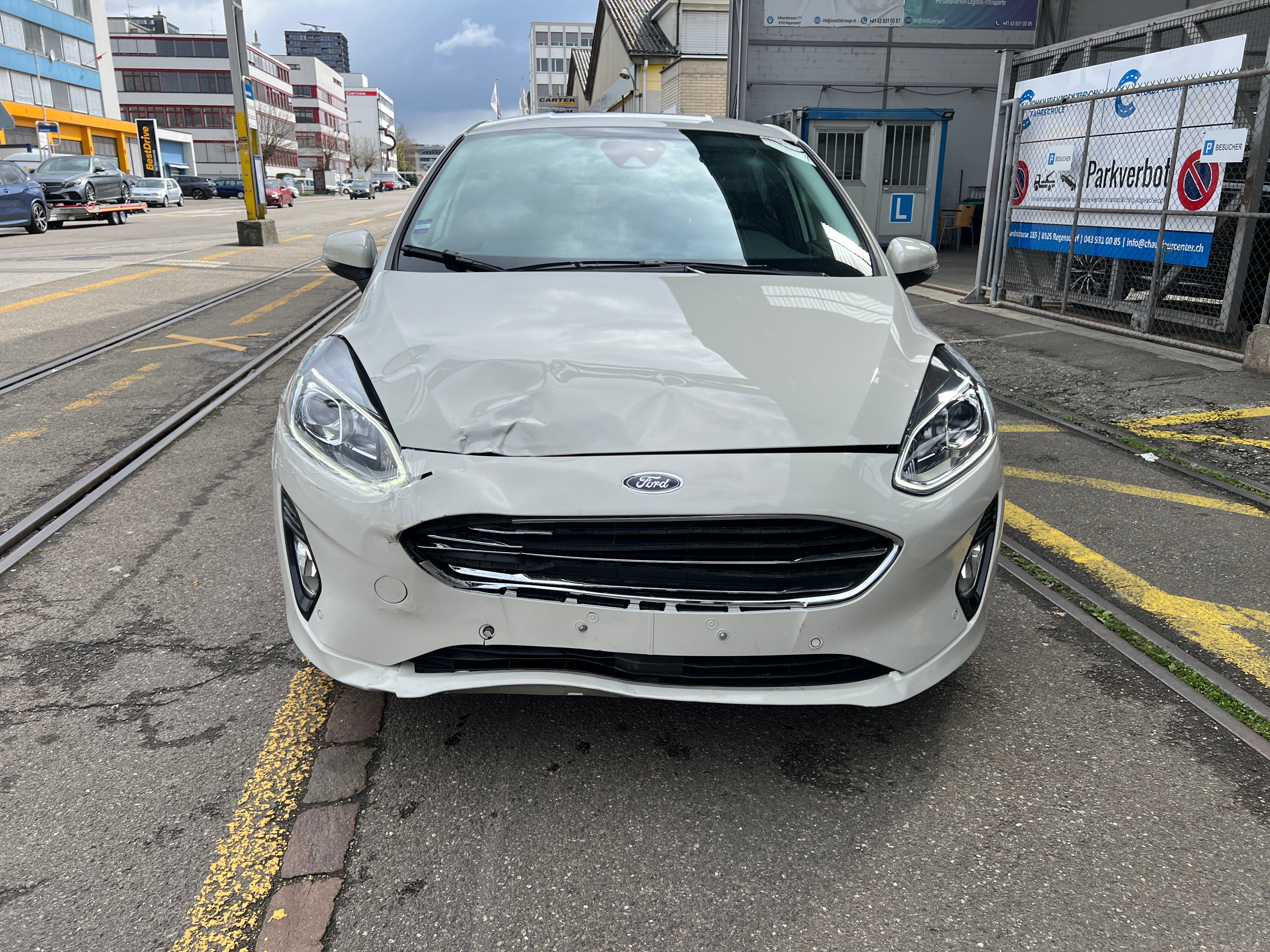 Car photo