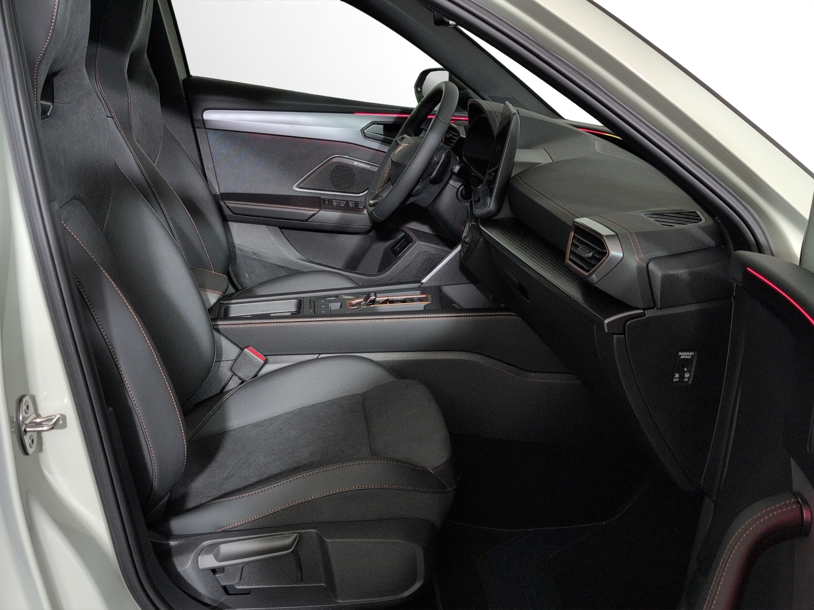 CUPRA LEON ST 2.0 TSI VZ DSG 4Drive-image-6